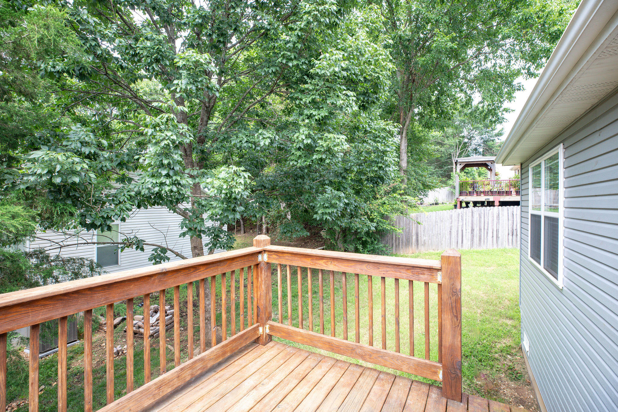 Photo 3 - Residential for sale – 121  Daless Court  Hollister, MO