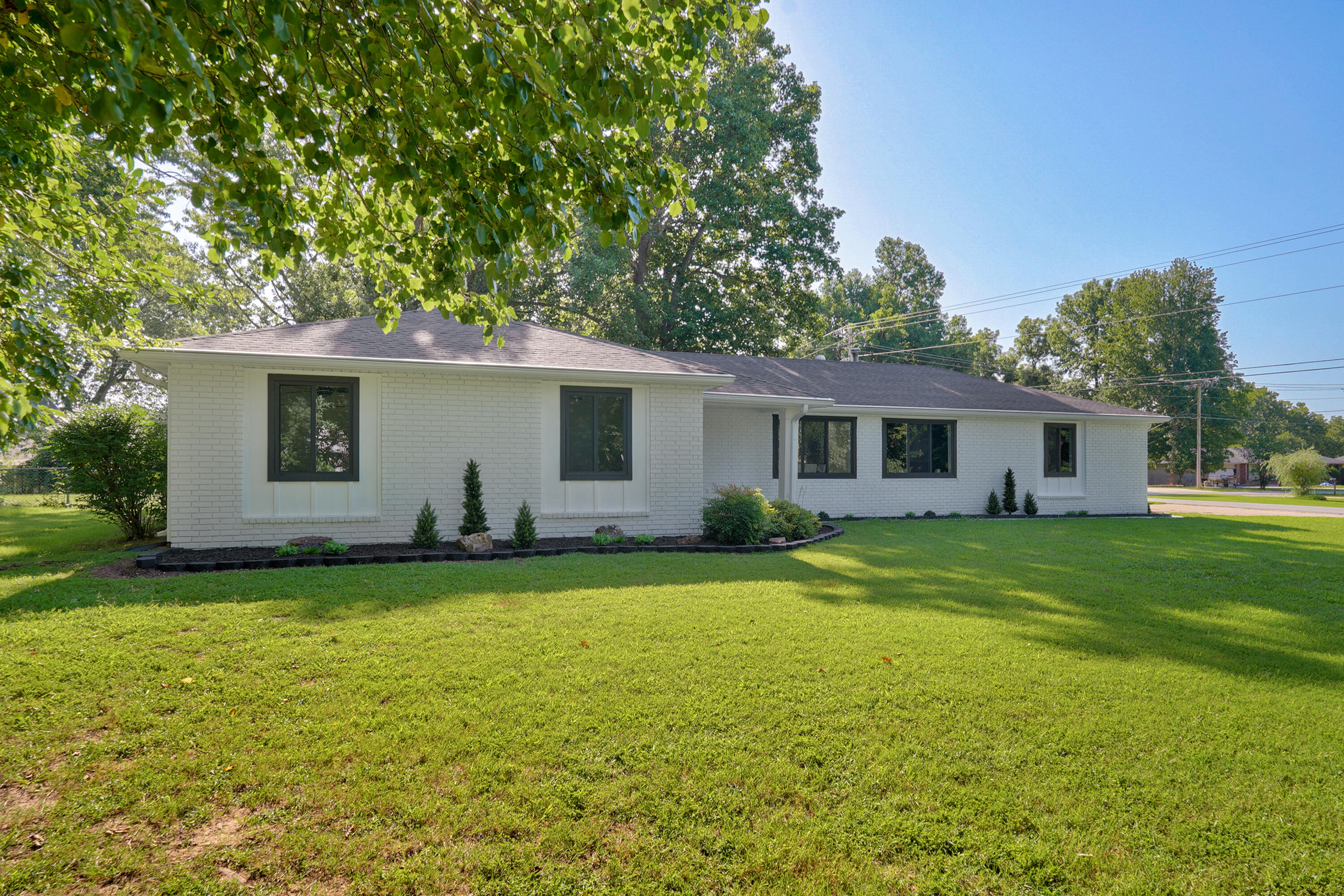 Photo 4 - Residential for sale – 5754 S Fair Oak Road  Springfield, MO