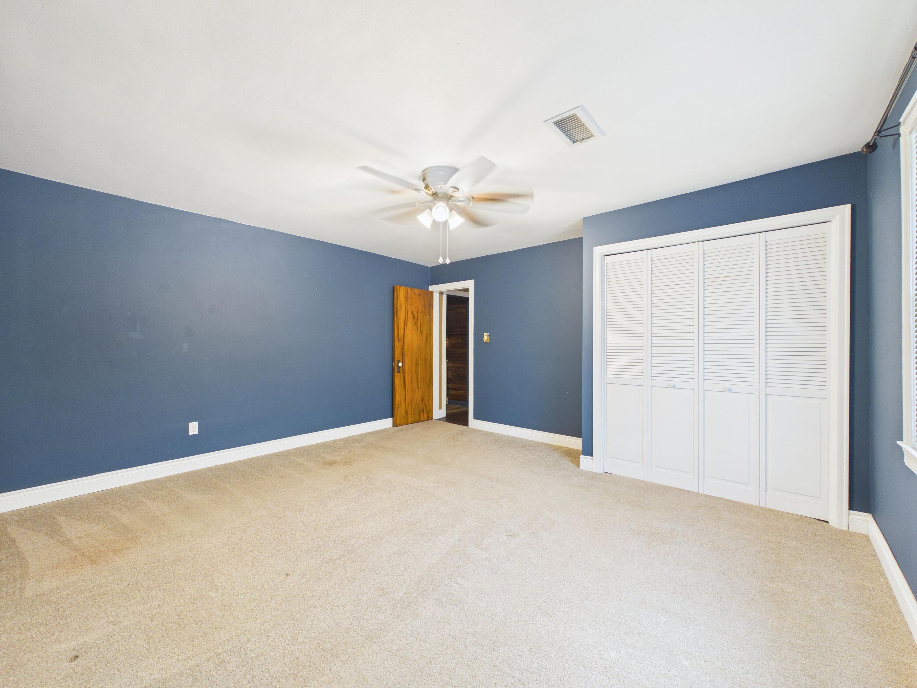 Photo 34 - Residential for sale – 803 N Springfield Street  Berryville, AR