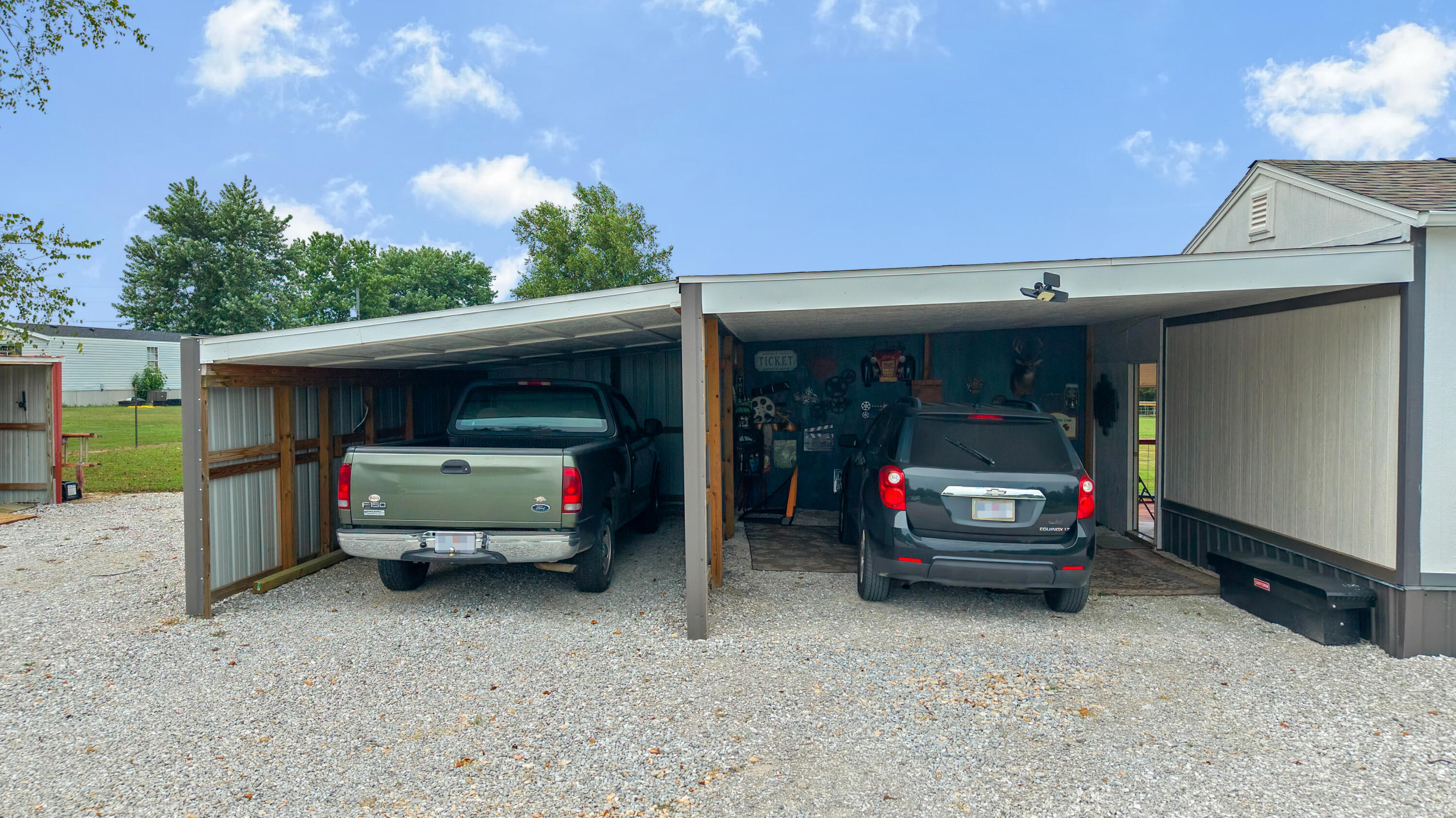 Photo 4 - Residential for sale – 11318  Private Road 2207   Cassville, MO