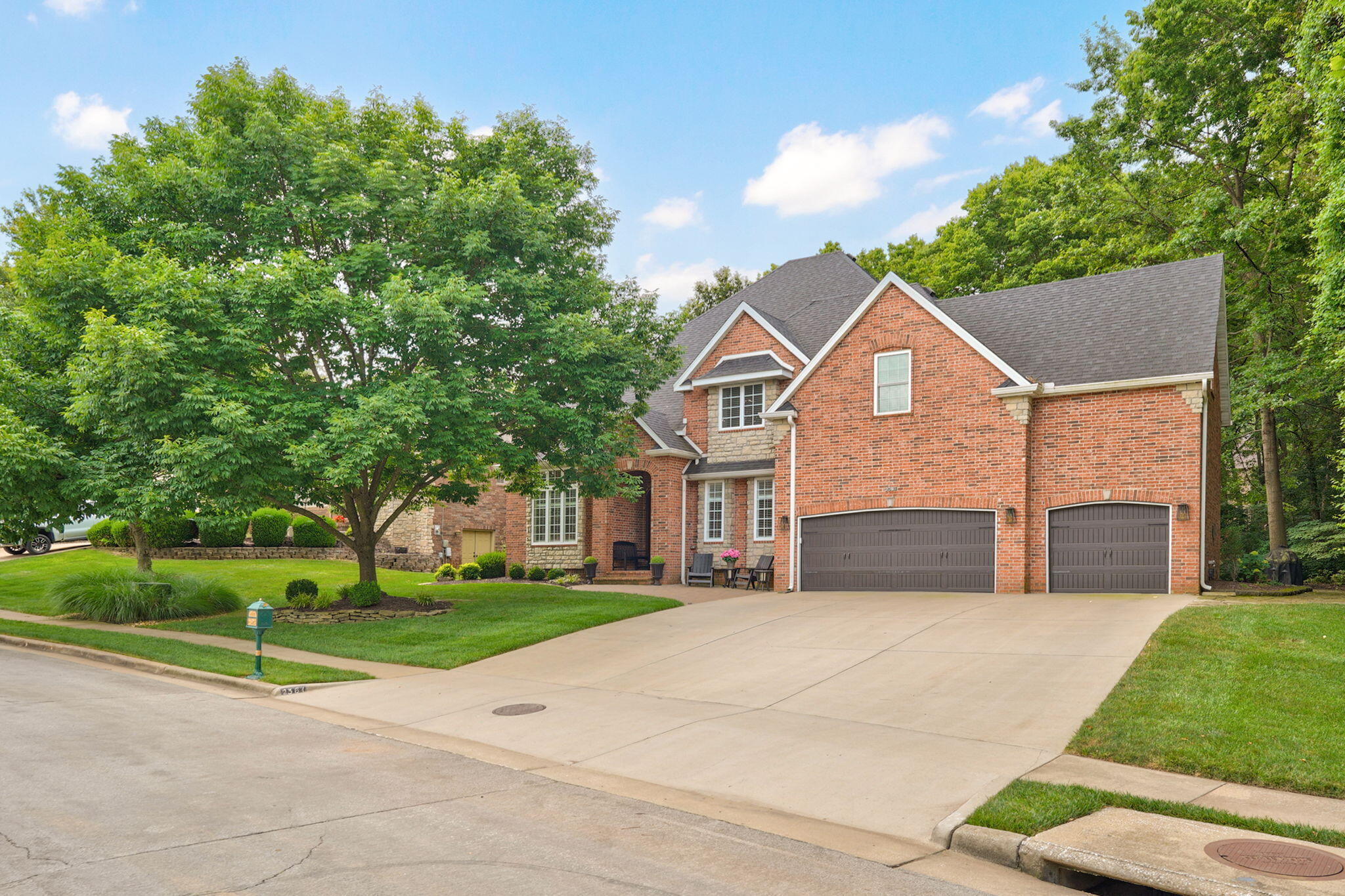 Photo 3 - Residential for sale – 2361 S Celebration Avenue  Springfield, MO