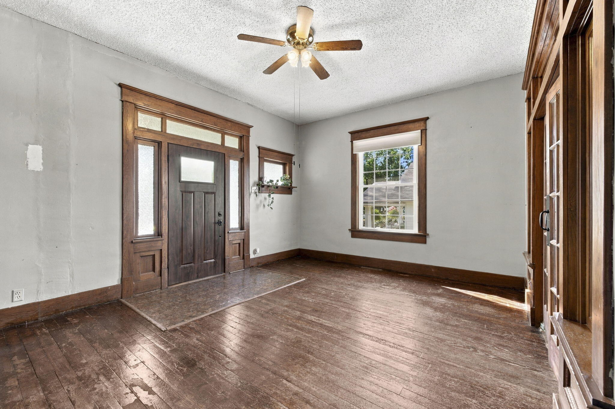 Photo 6 - Residential for sale – 610 N Lincoln Avenue  Monett, MO