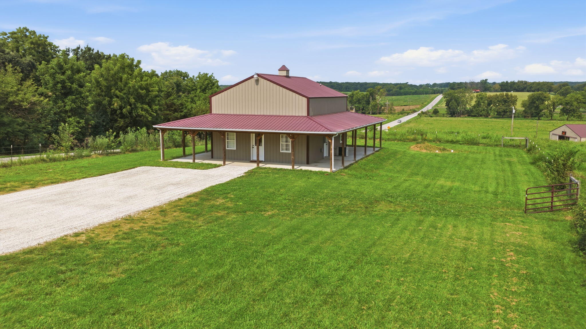 Commercial Sale for sale – 4321 S 51st Road Bolivar, MO