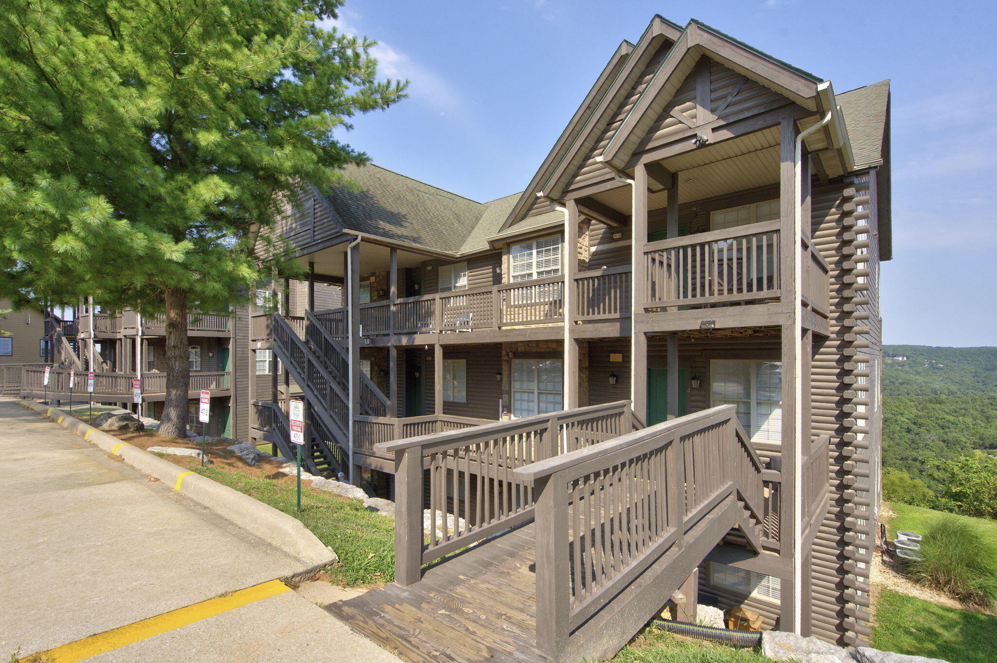 Photo 4 - Residential for sale – 47-3  Songbird Circle  Branson, MO