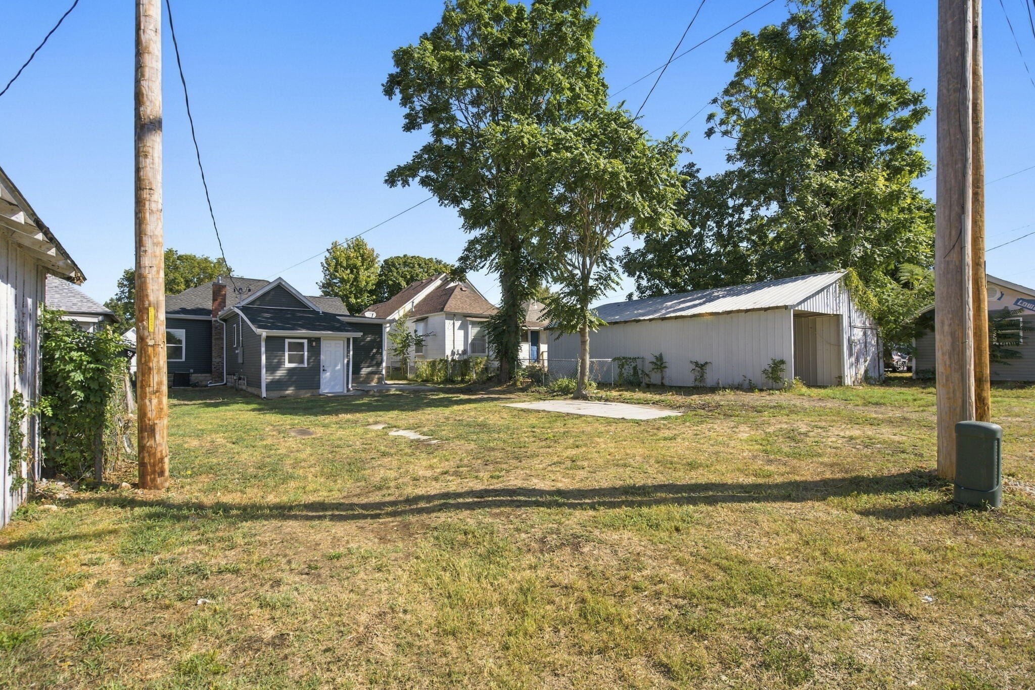 Photo 25 - Residential for sale – 108 W Pleasant Street  Aurora, MO