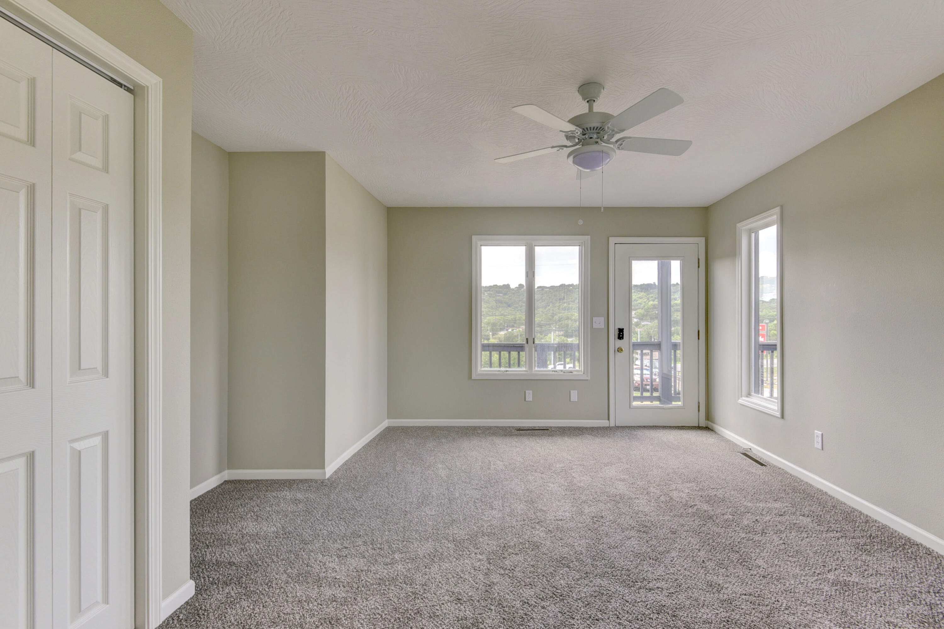 Photo 27 - Residential Lease for sale – 4  Kissee Avenue  Kimberling City, MO