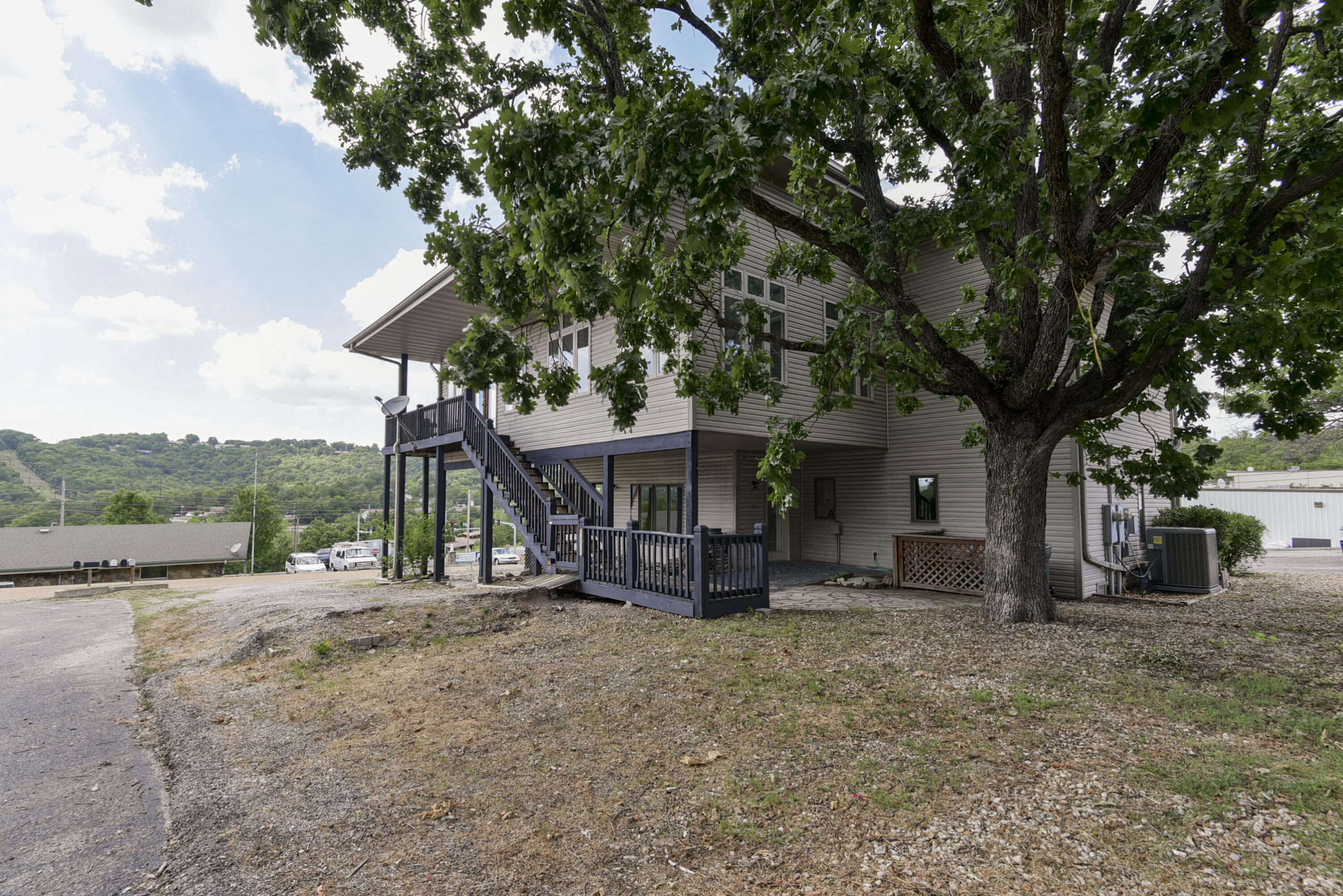 Photo 3 - Residential Lease for sale – 4  Kissee Avenue  Kimberling City, MO