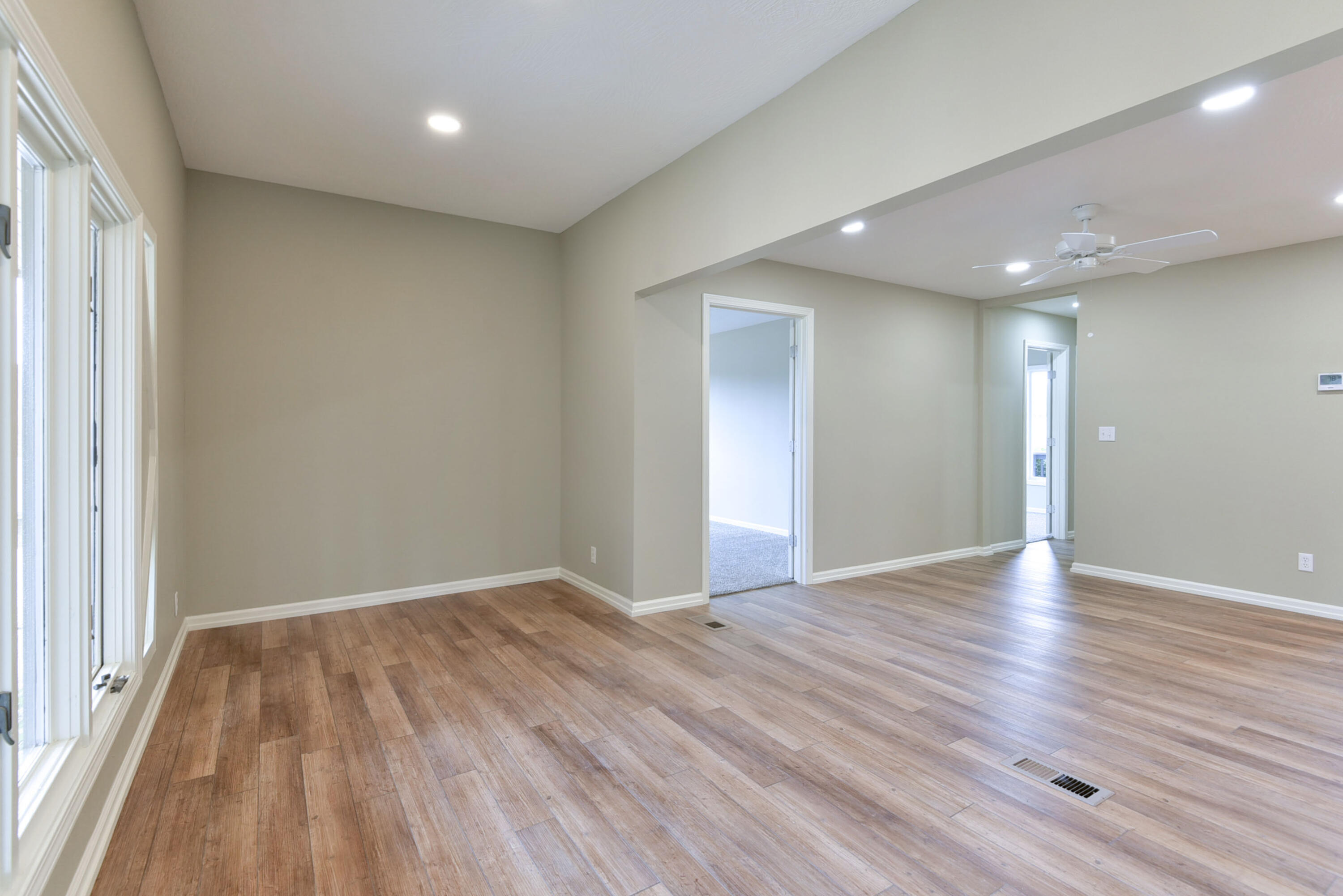 Photo 20 - Residential Lease for sale – 4  Kissee Avenue  Kimberling City, MO