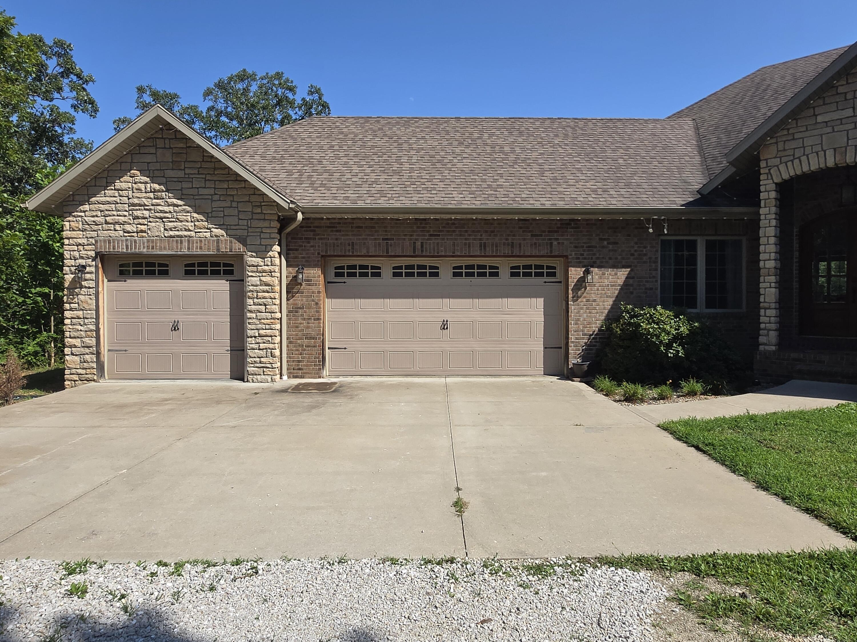 Photo 9 - Residential for sale – 832  Misty Lane  Pleasant Hope, MO