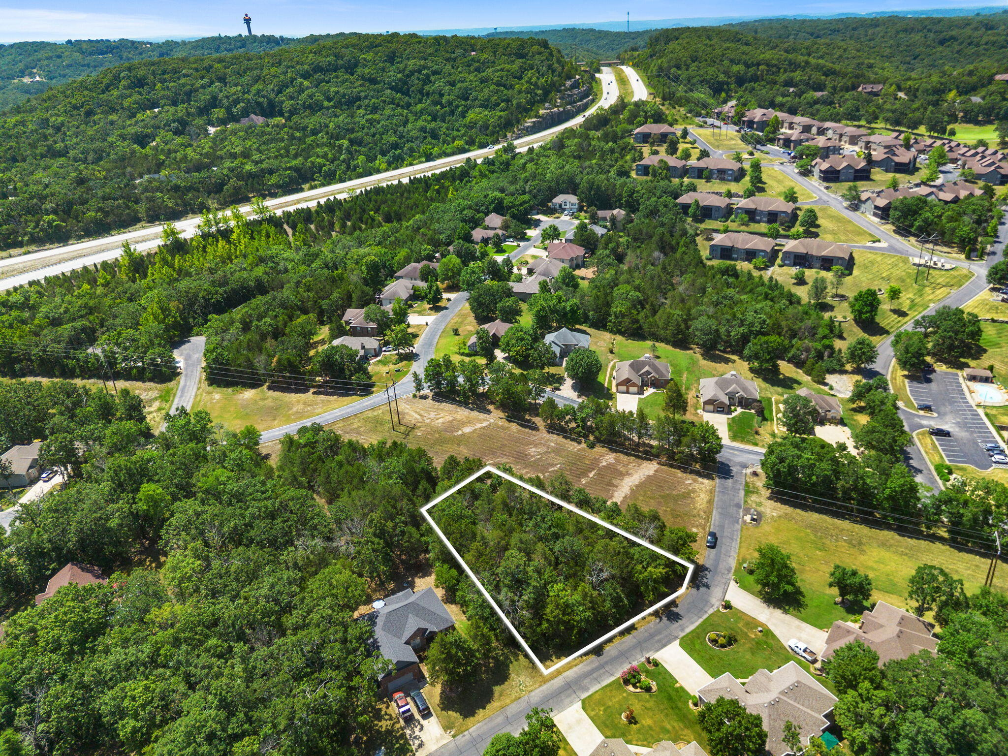Photo 2 - Land for sale – Lot 30  Crossing Drive  Branson West, MO