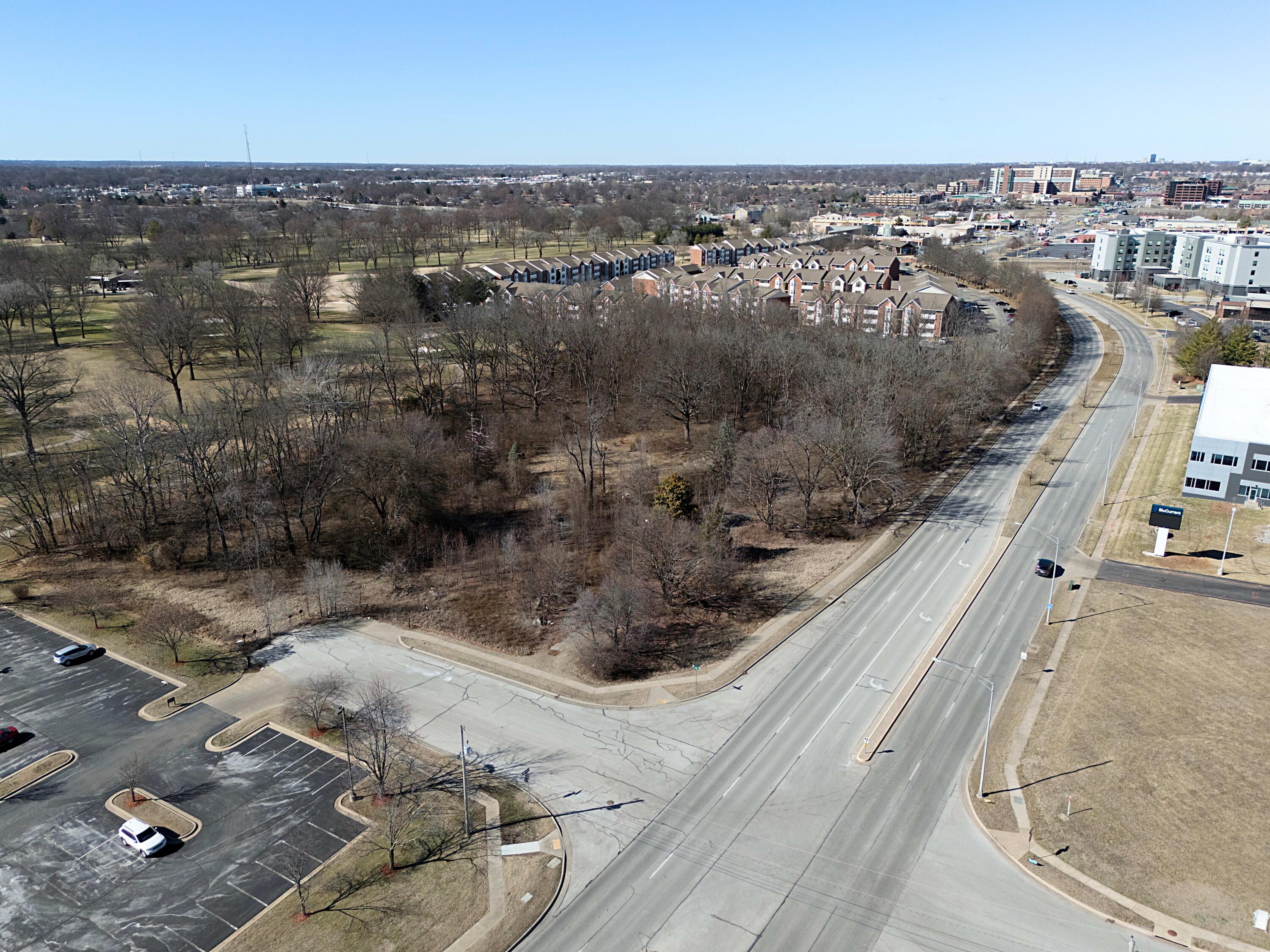 Photo 3 - Land for sale – 1209 E Holiday Street  Springfield, MO