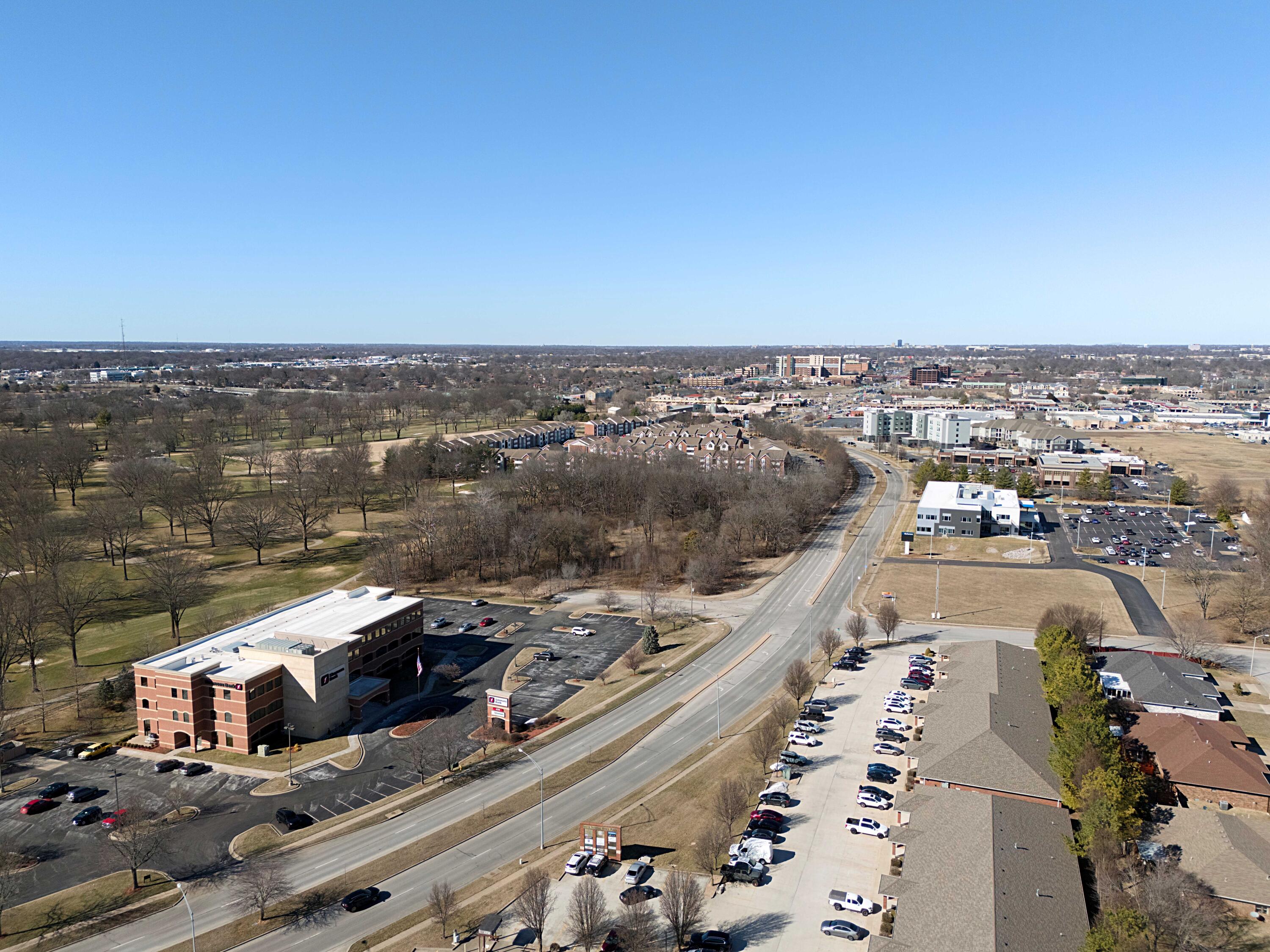 Photo 5 - Land for sale – 1209 E Holiday Street  Springfield, MO