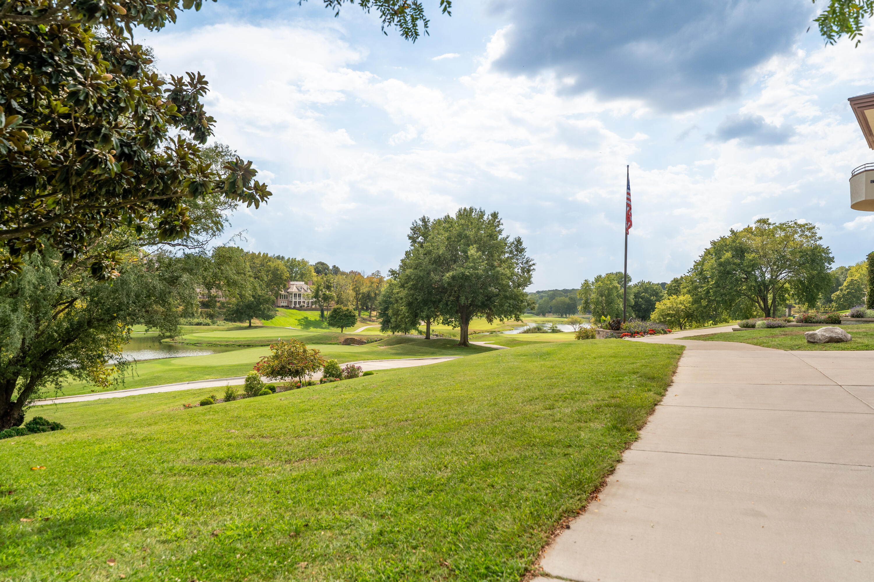 Photo 100 - Residential for sale – 3596 E Montrose Court  Springfield, MO