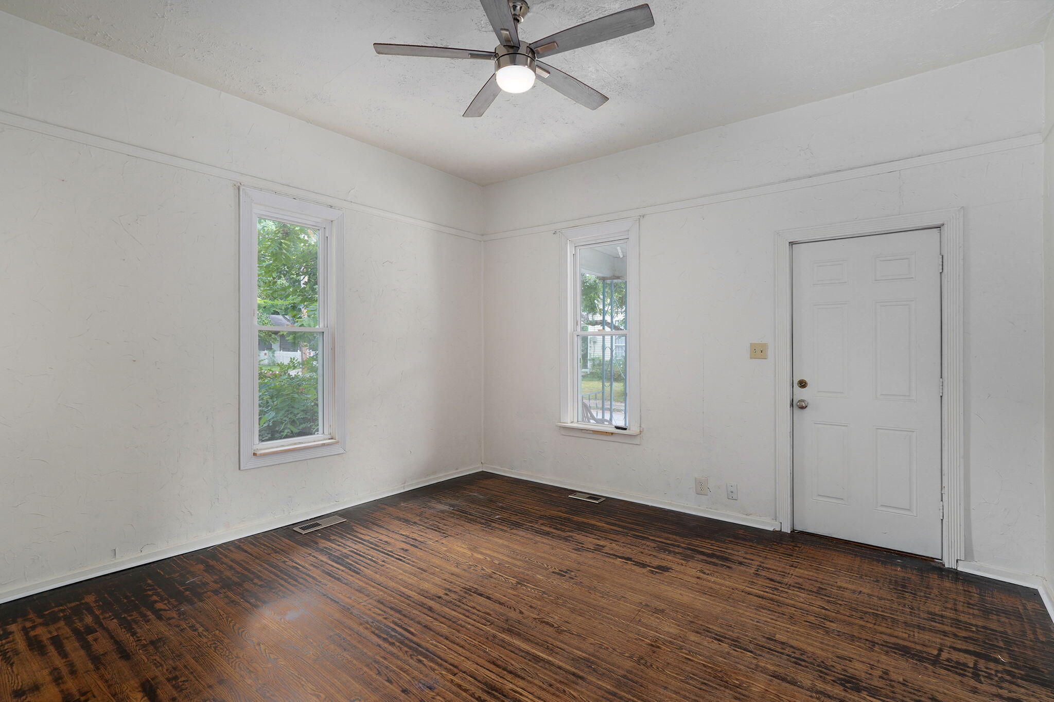 Photo 7 - Residential for sale – 521 W Harrison Street  Springfield, MO