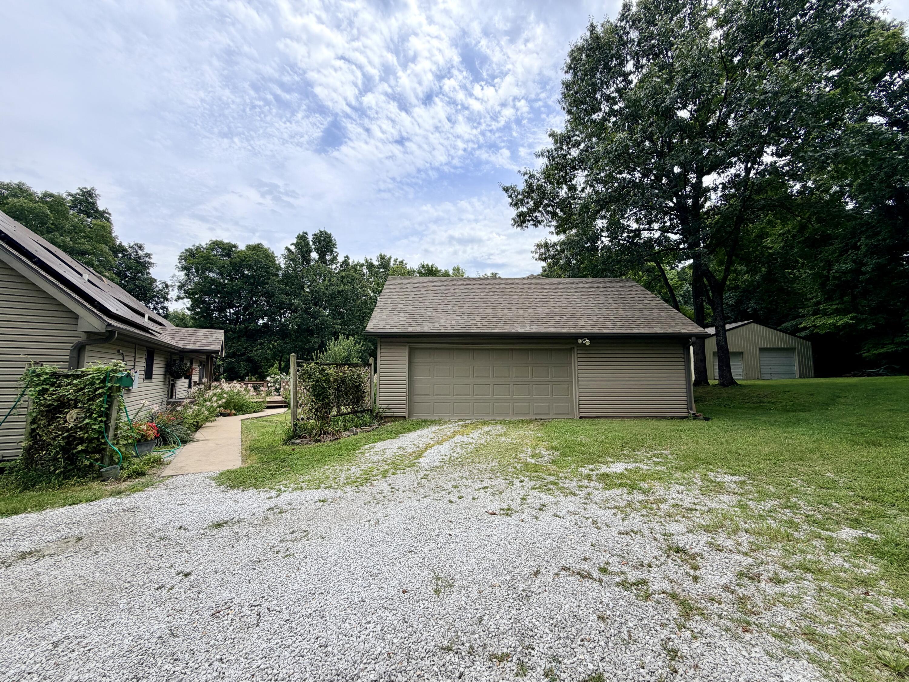 Photo 7 - Residential for sale – 34 E Dade 86   Greenfield, MO