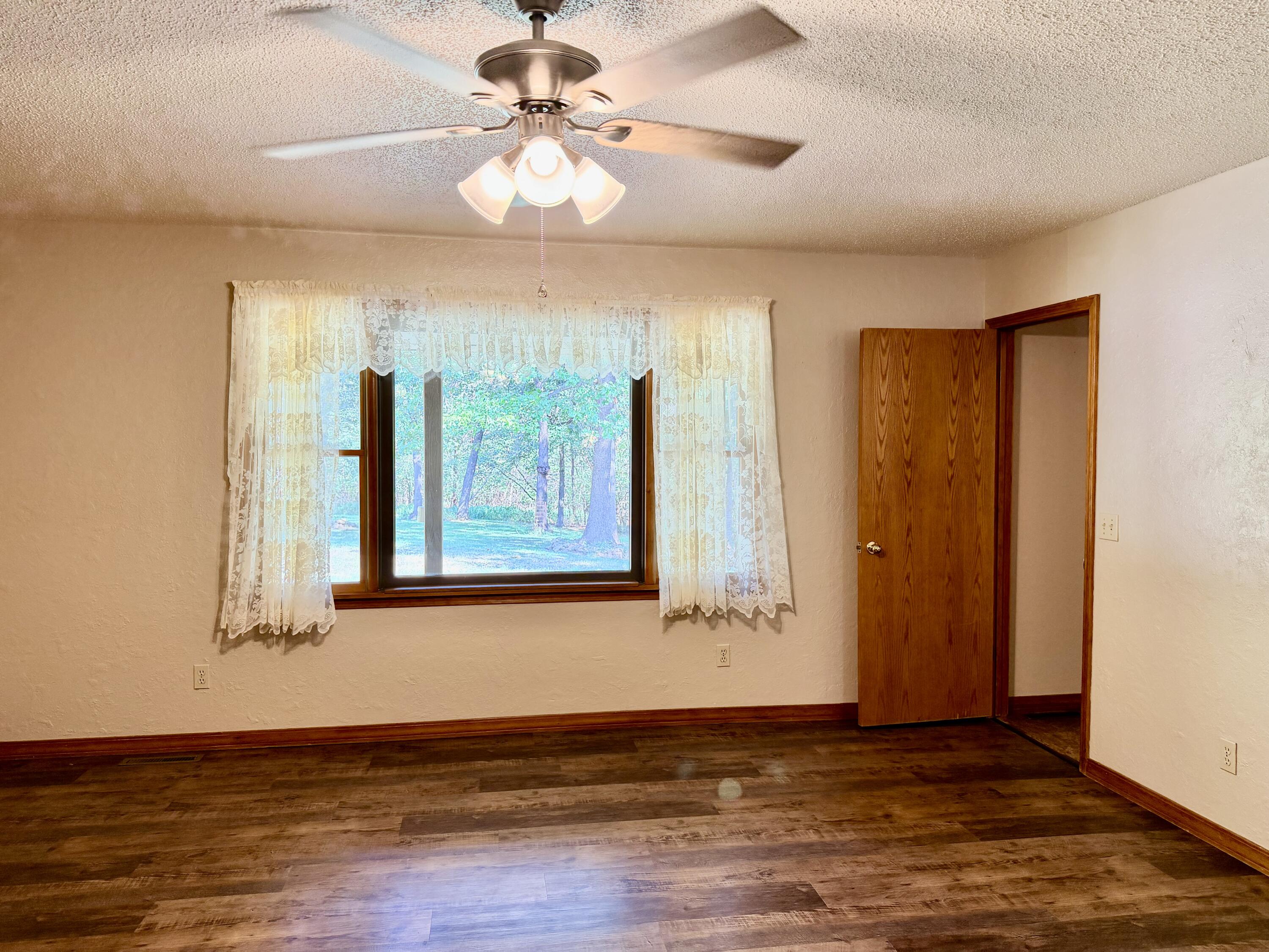 Photo 18 - Residential for sale – 34 E Dade 86   Greenfield, MO