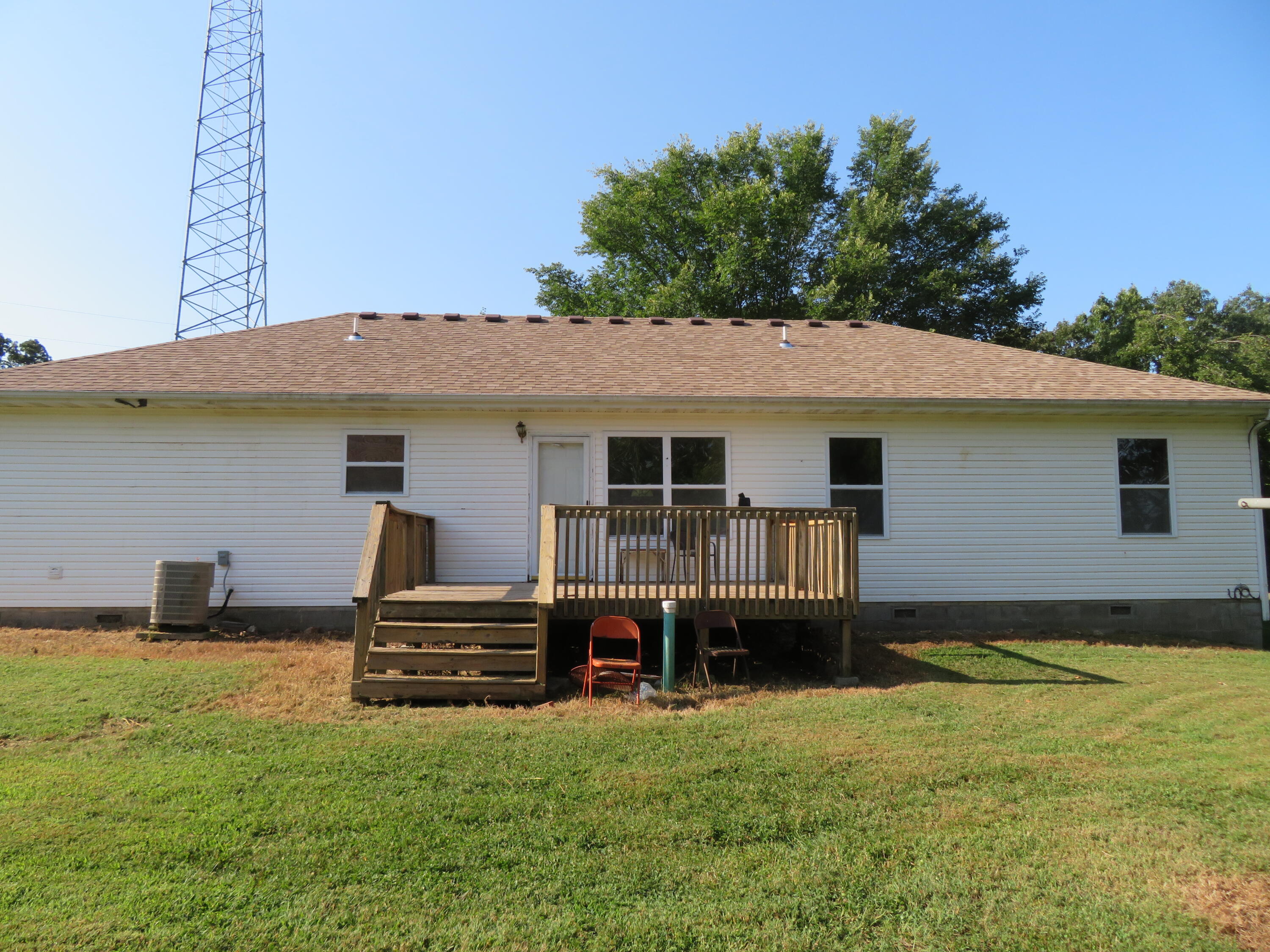 Photo 10 - Residential for sale – 411 E 330th Road  Humansville, MO