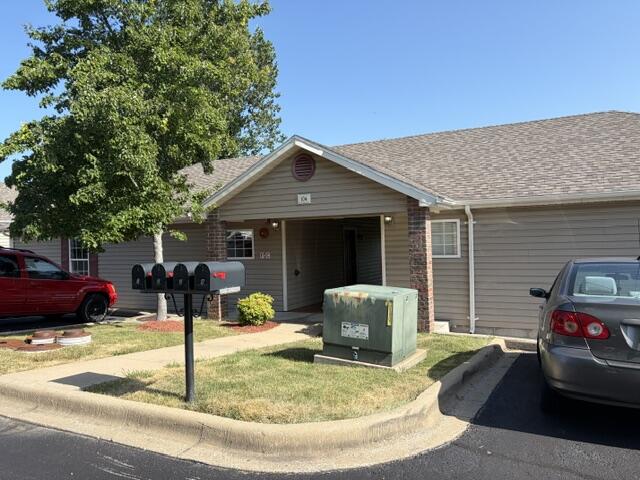 Photo 3 - Residential for sale – 104  Garden Circle   Branson, MO