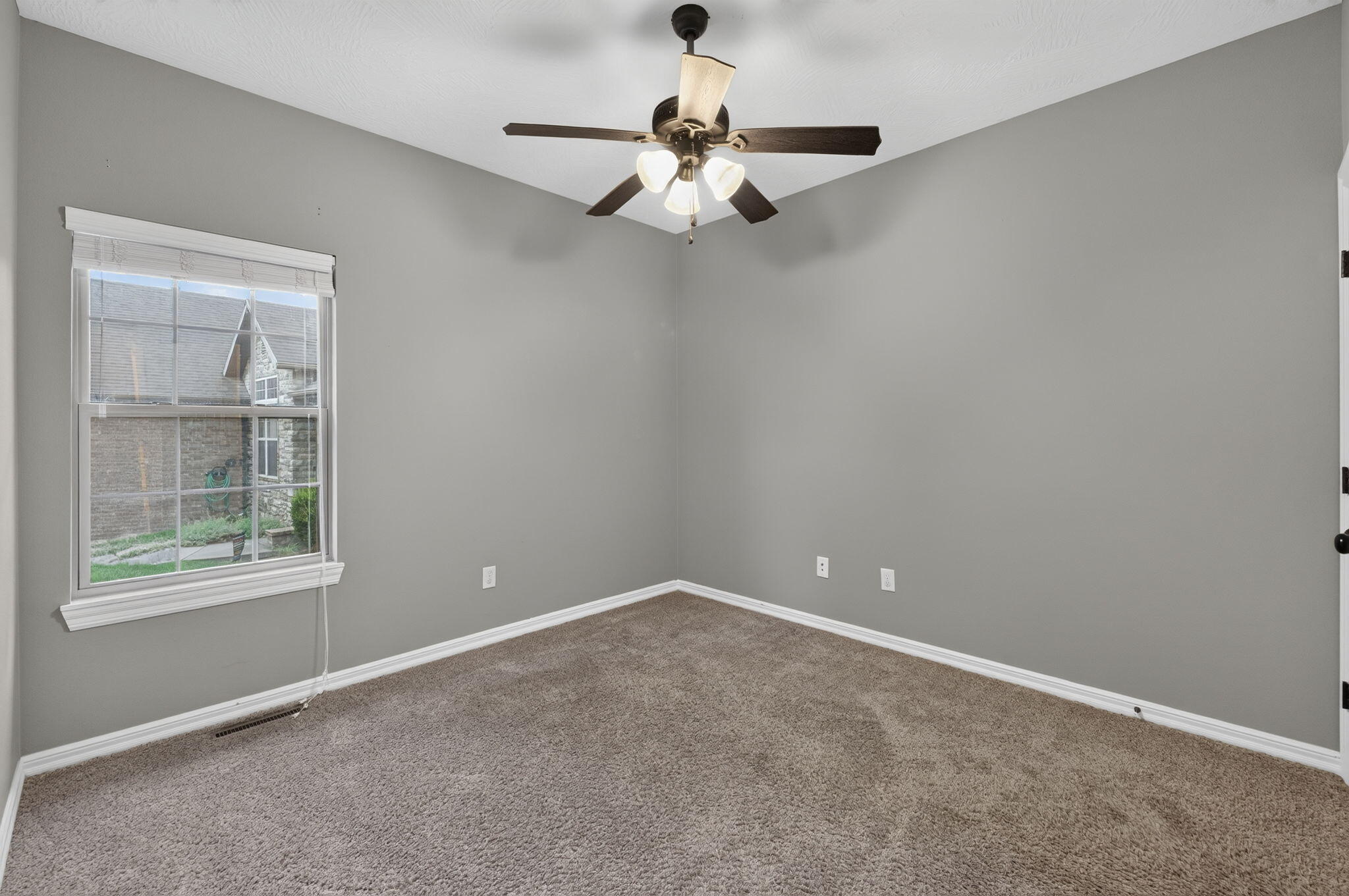 Photo 26 - Residential for sale – 831 N Grapevine Road  Springfield, MO