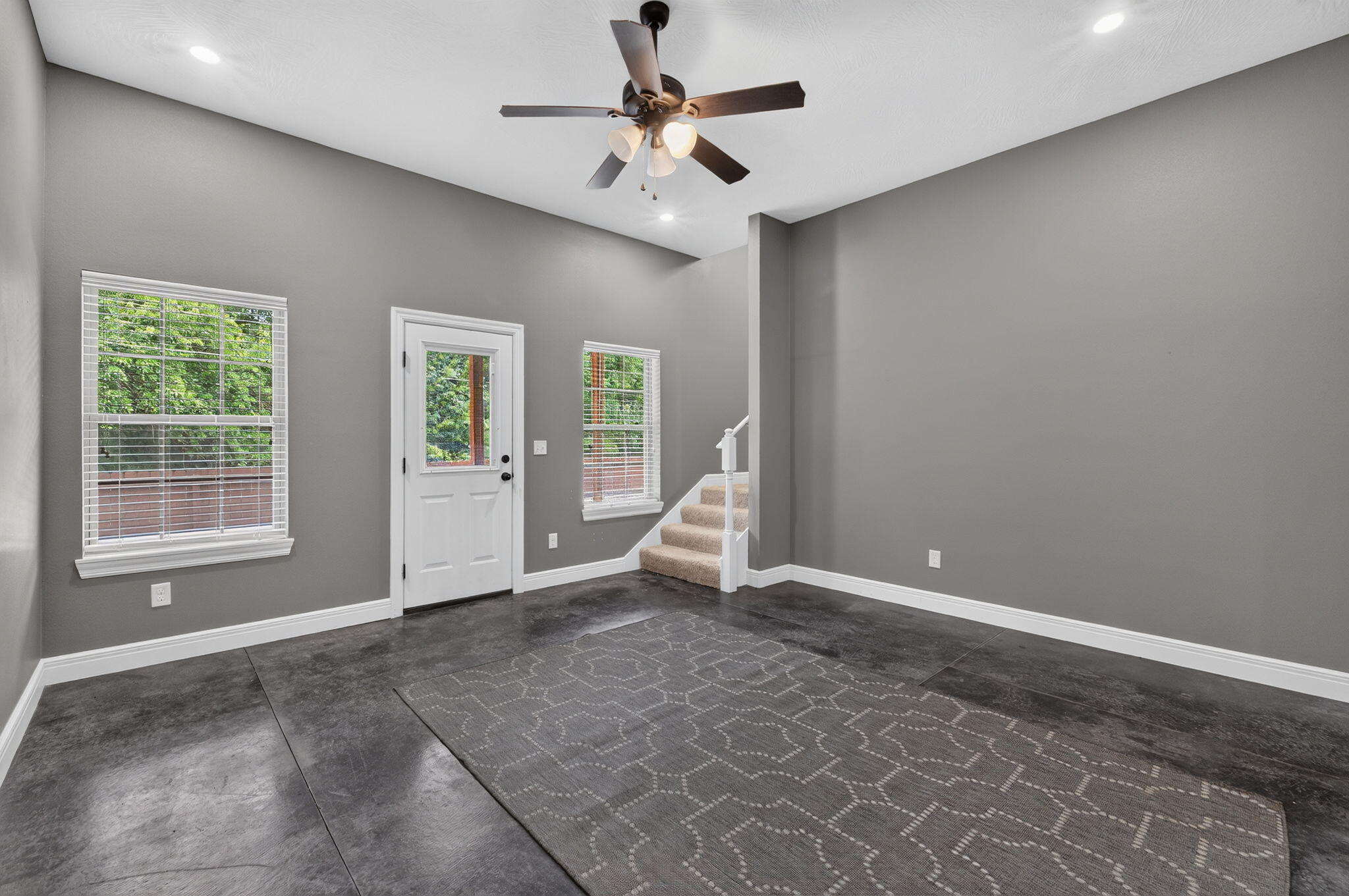 Photo 30 - Residential for sale – 831 N Grapevine Road  Springfield, MO