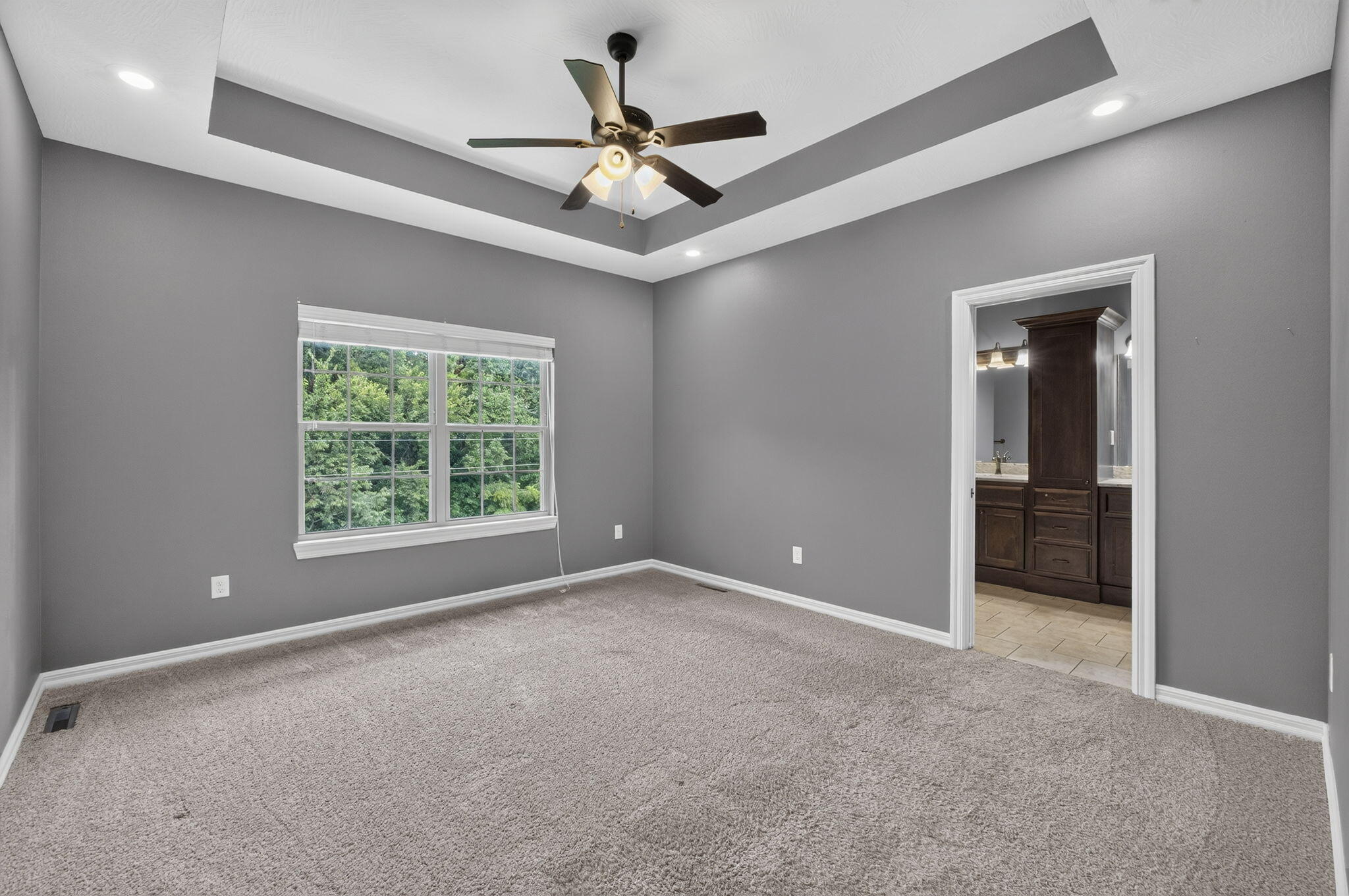 Photo 20 - Residential for sale – 831 N Grapevine Road  Springfield, MO
