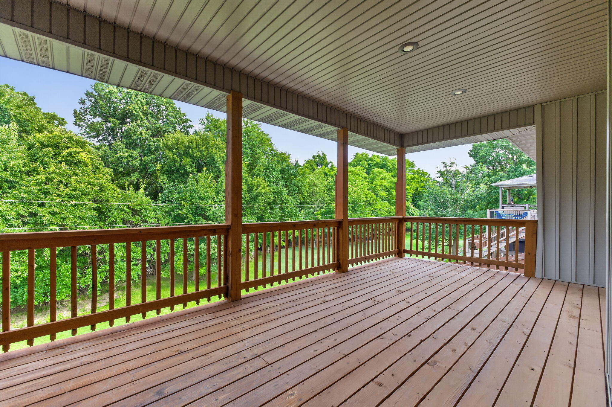 Photo 8 - Residential for sale – 831 N Grapevine Road  Springfield, MO
