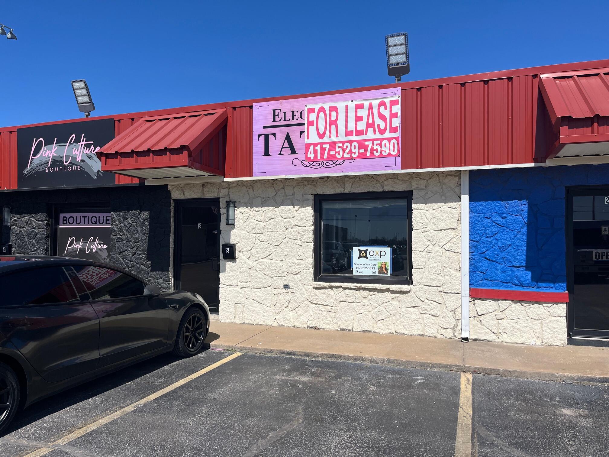 Photo 2 - Commercial Lease for sale – 801 E 20th Street  Joplin, MO