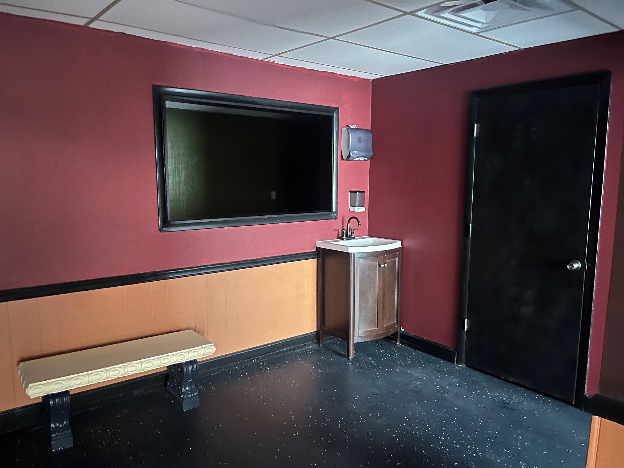 Photo 9 - Commercial Lease for sale – 801 E 20th Street  Joplin, MO