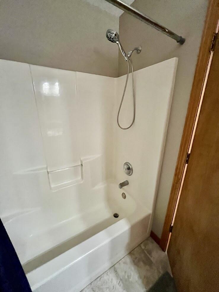 Photo 17 - Residential for sale – 201  Prairie Lane  Monett, MO