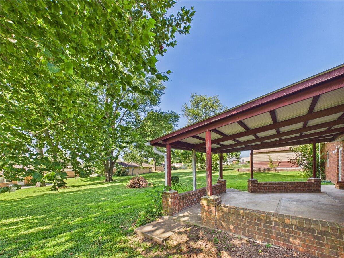 Photo 9 - Residential for sale – 408 E Human   Humansville, MO