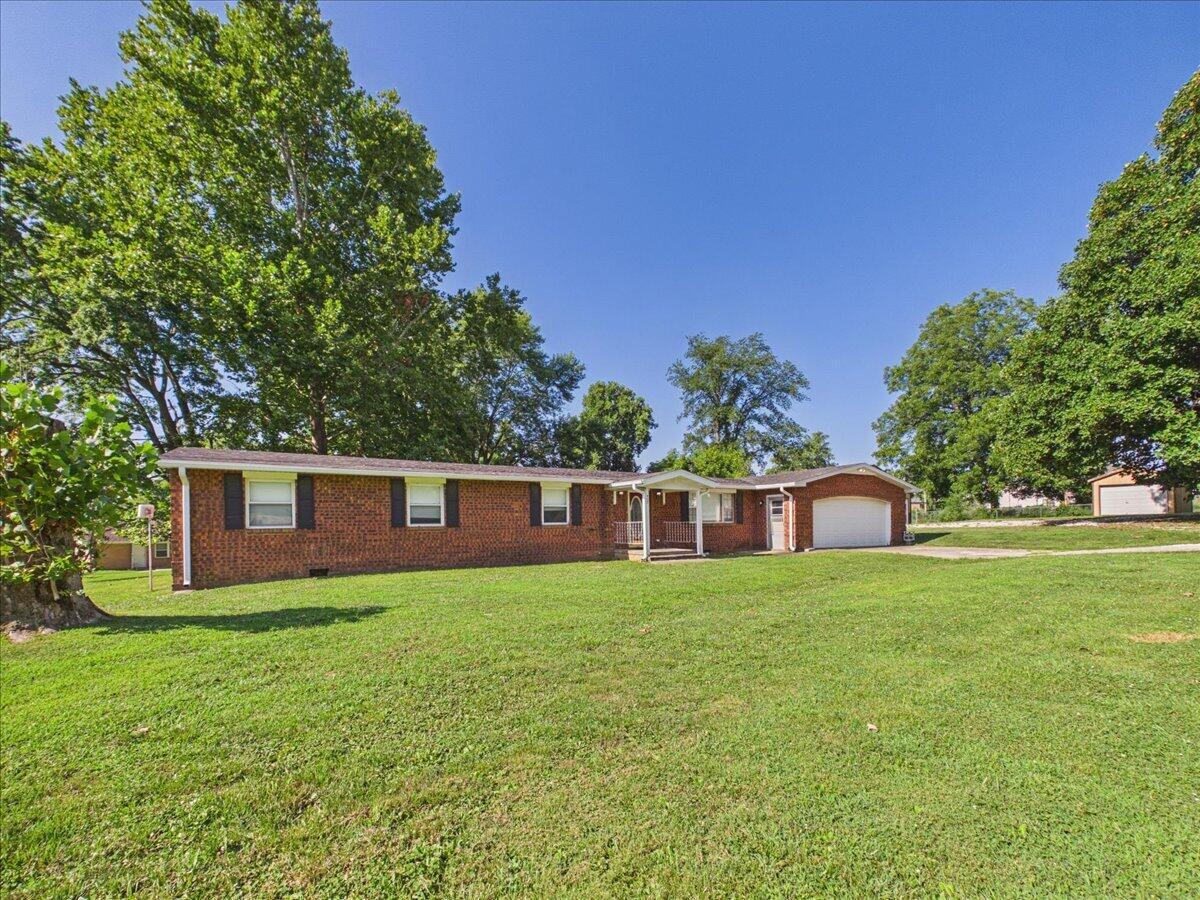 Photo 3 - Residential for sale – 408 E Human   Humansville, MO