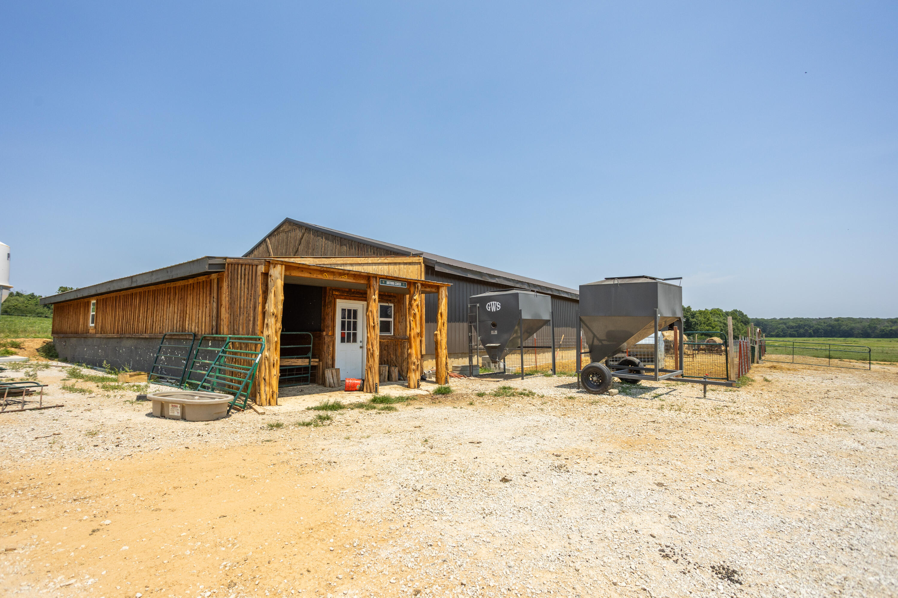 Photo 82 - Farm for sale – 1059 NE 100th Road  Sheldon, MO