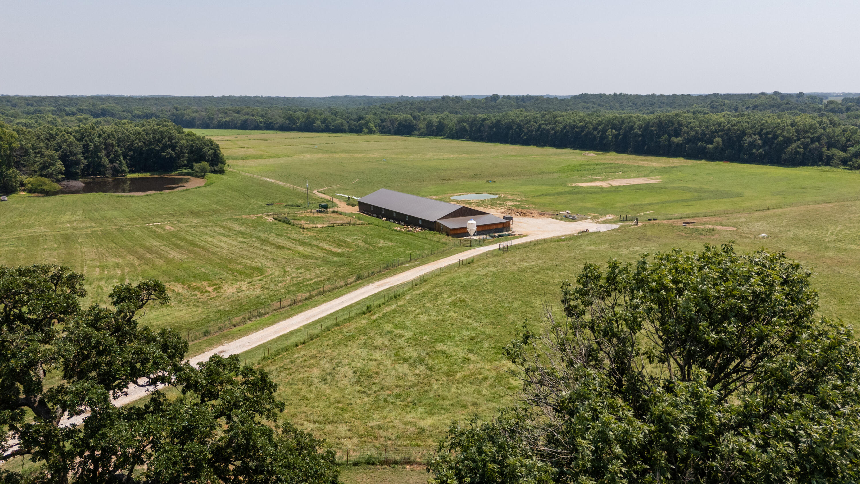 Photo 32 - Farm for sale – 1059 NE 100th Road  Sheldon, MO