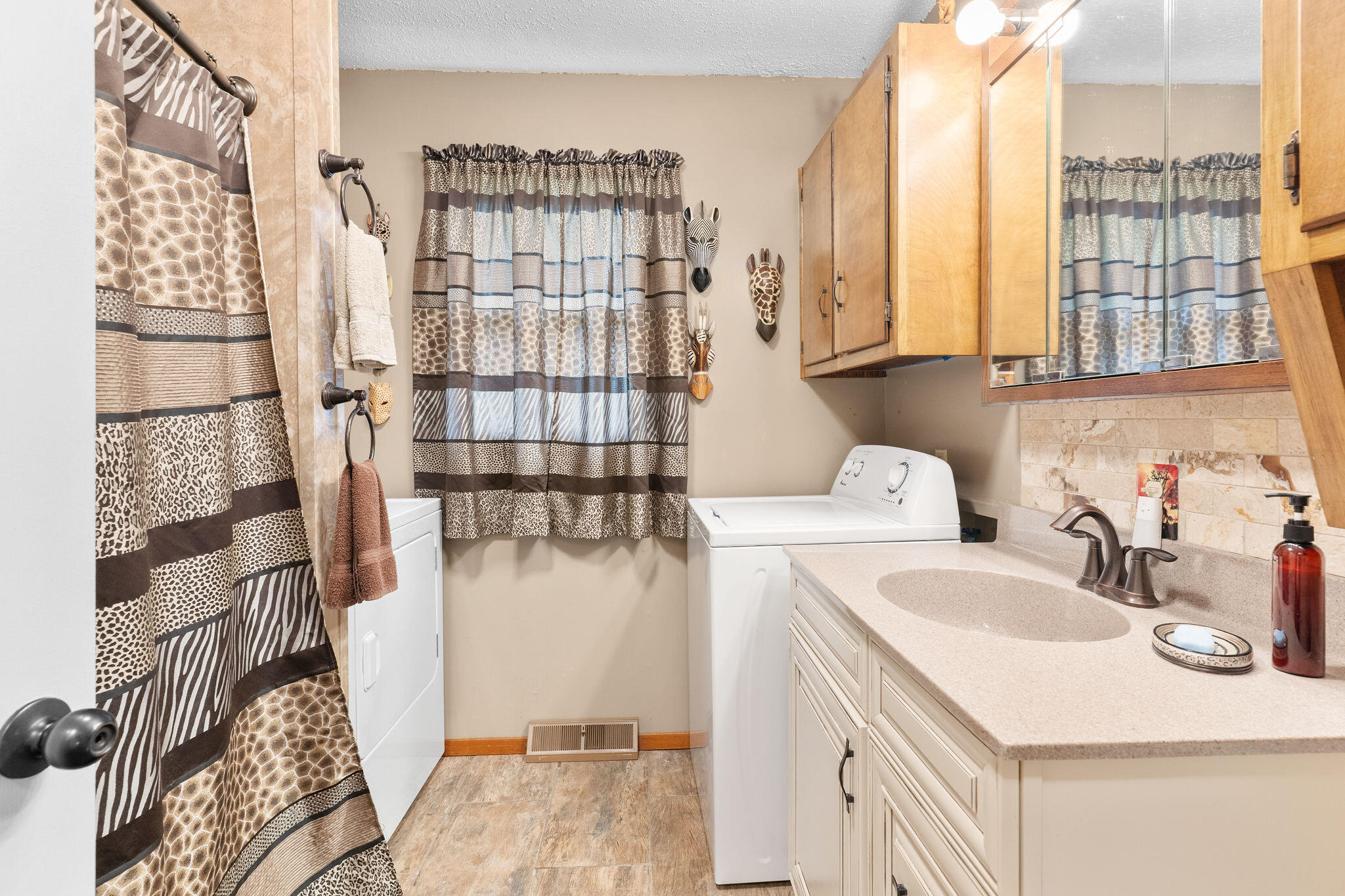 Photo 14 - Residential for sale – 107 W 12th Street  Lockwood, MO