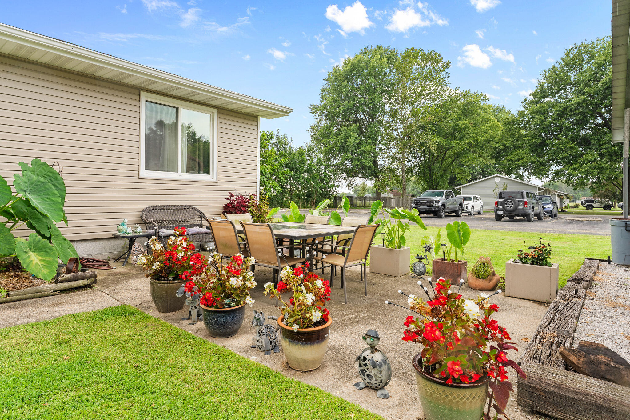 Photo 5 - Residential for sale – 107 W 12th Street  Lockwood, MO