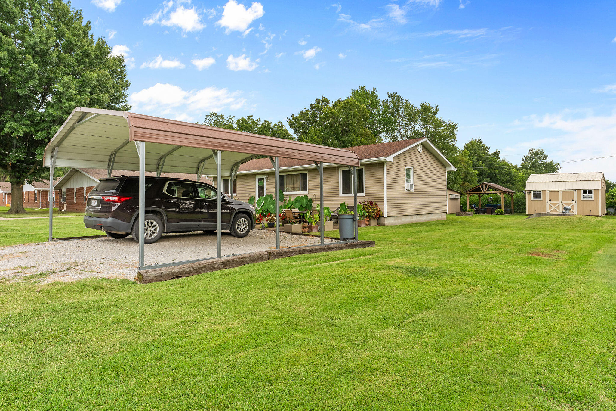 Photo 4 - Residential for sale – 107 W 12th Street  Lockwood, MO