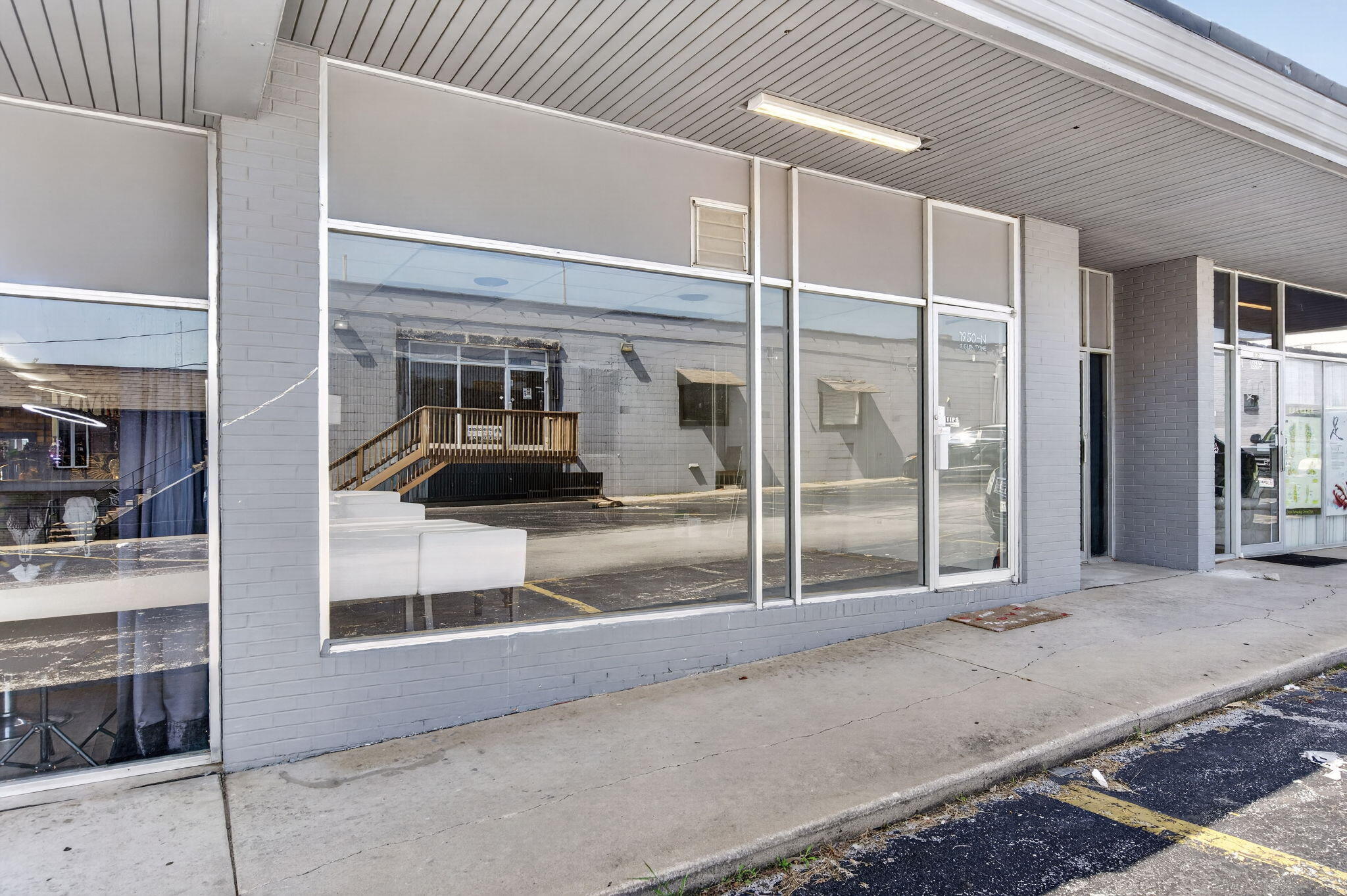 Photo 10 - Commercial Sale for sale – 1950 S Glenstone Avenue  Springfield, MO