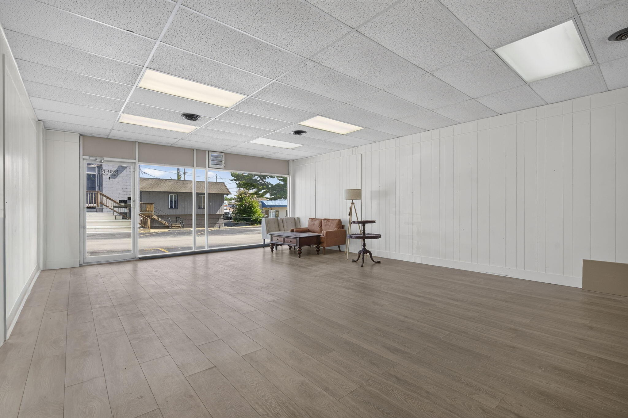 Photo 12 - Commercial Sale for sale – 1950 S Glenstone Avenue  Springfield, MO