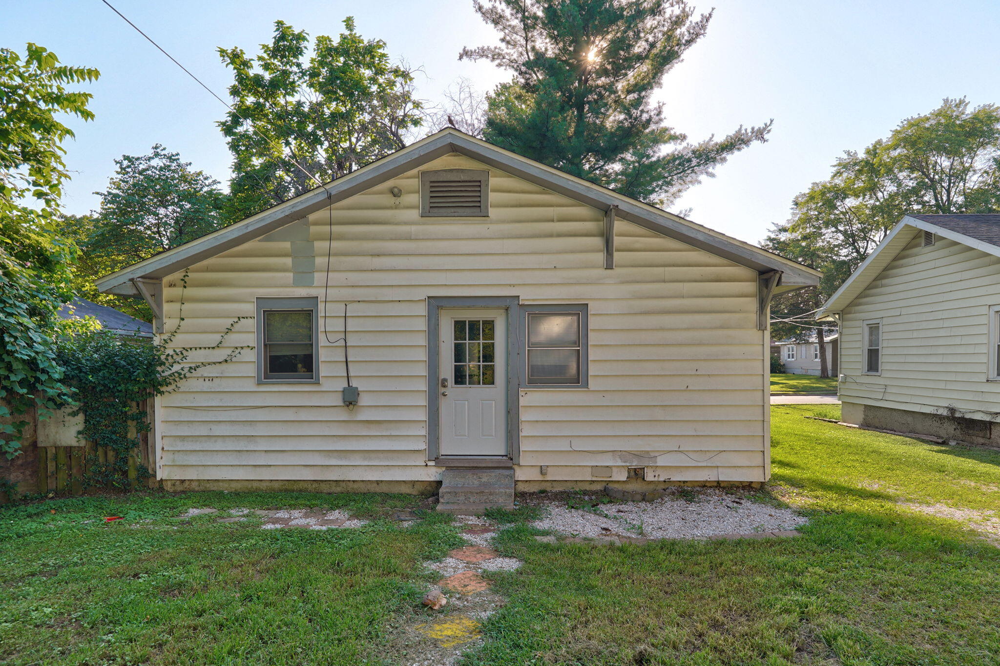Photo 20 - Residential for sale – 1038 S Stewart Avenue  Springfield, MO