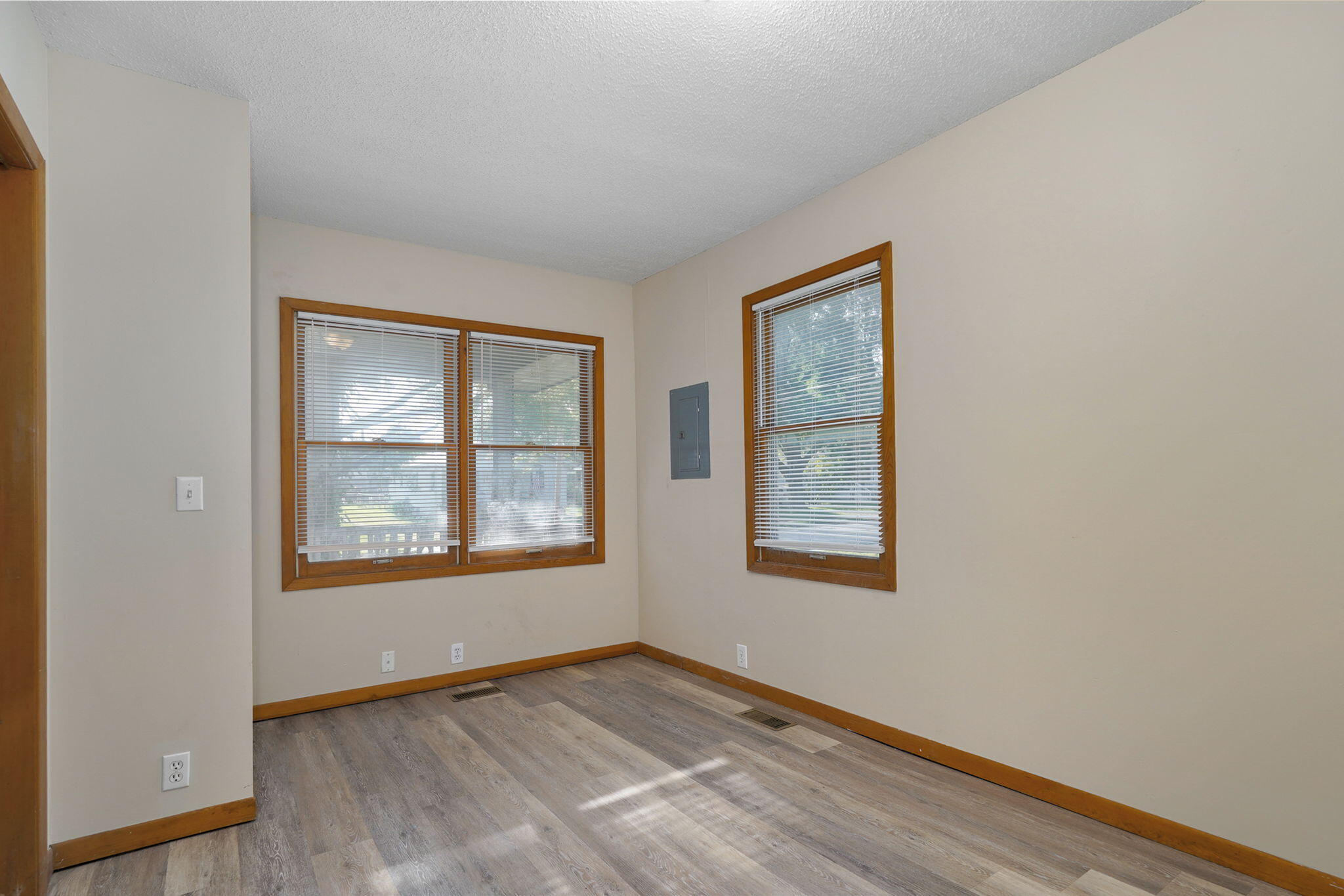 Photo 10 - Residential for sale – 1038 S Stewart Avenue  Springfield, MO