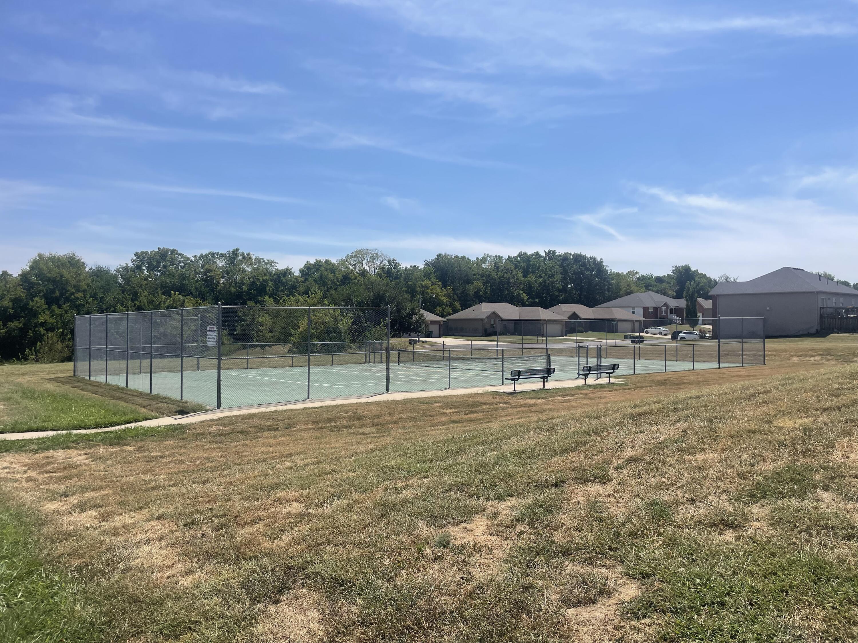 Photo 4 - Residential for sale – 1106  Aundria   Monett, MO