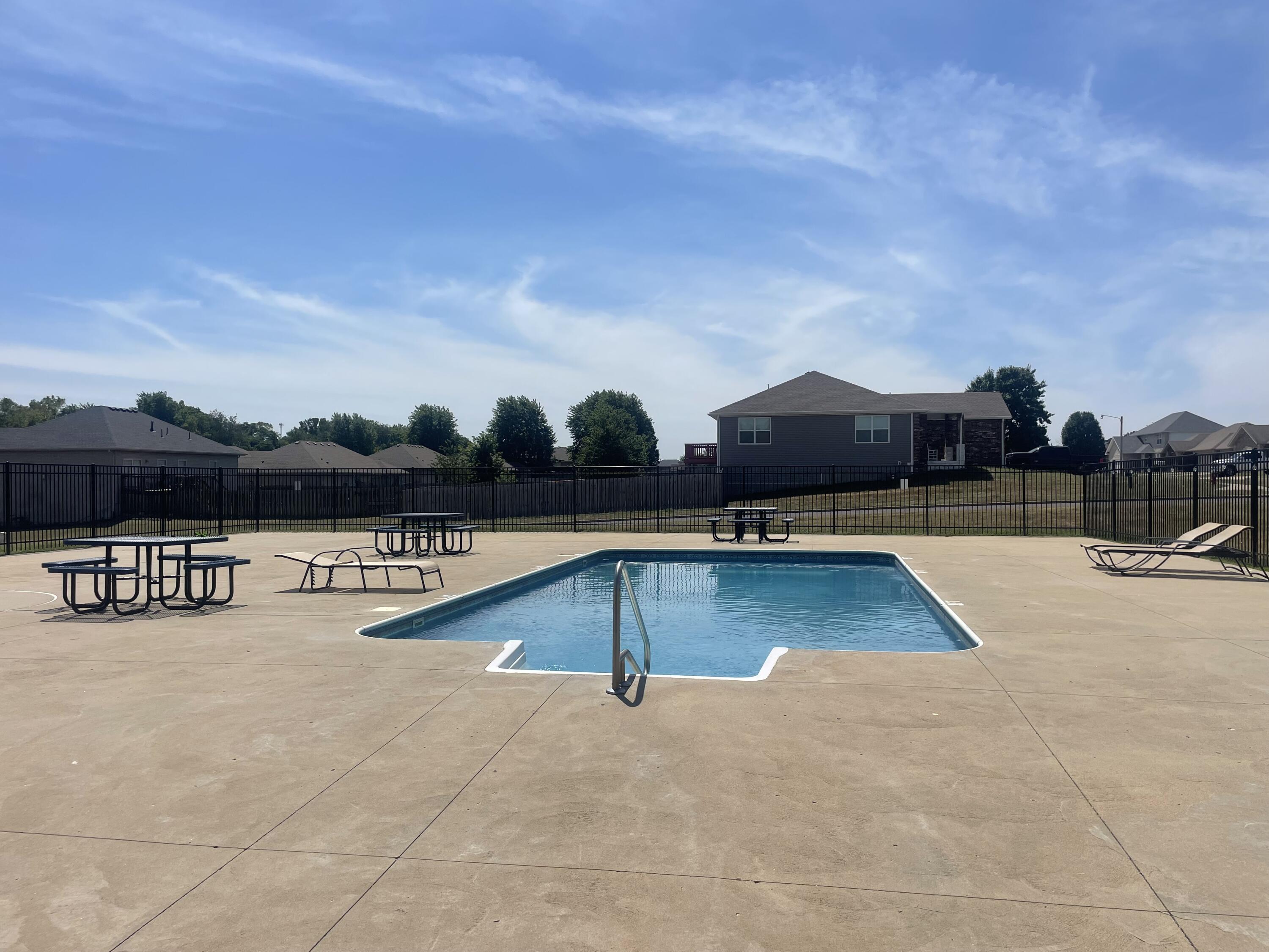 Photo 6 - Residential for sale – 1106  Aundria   Monett, MO