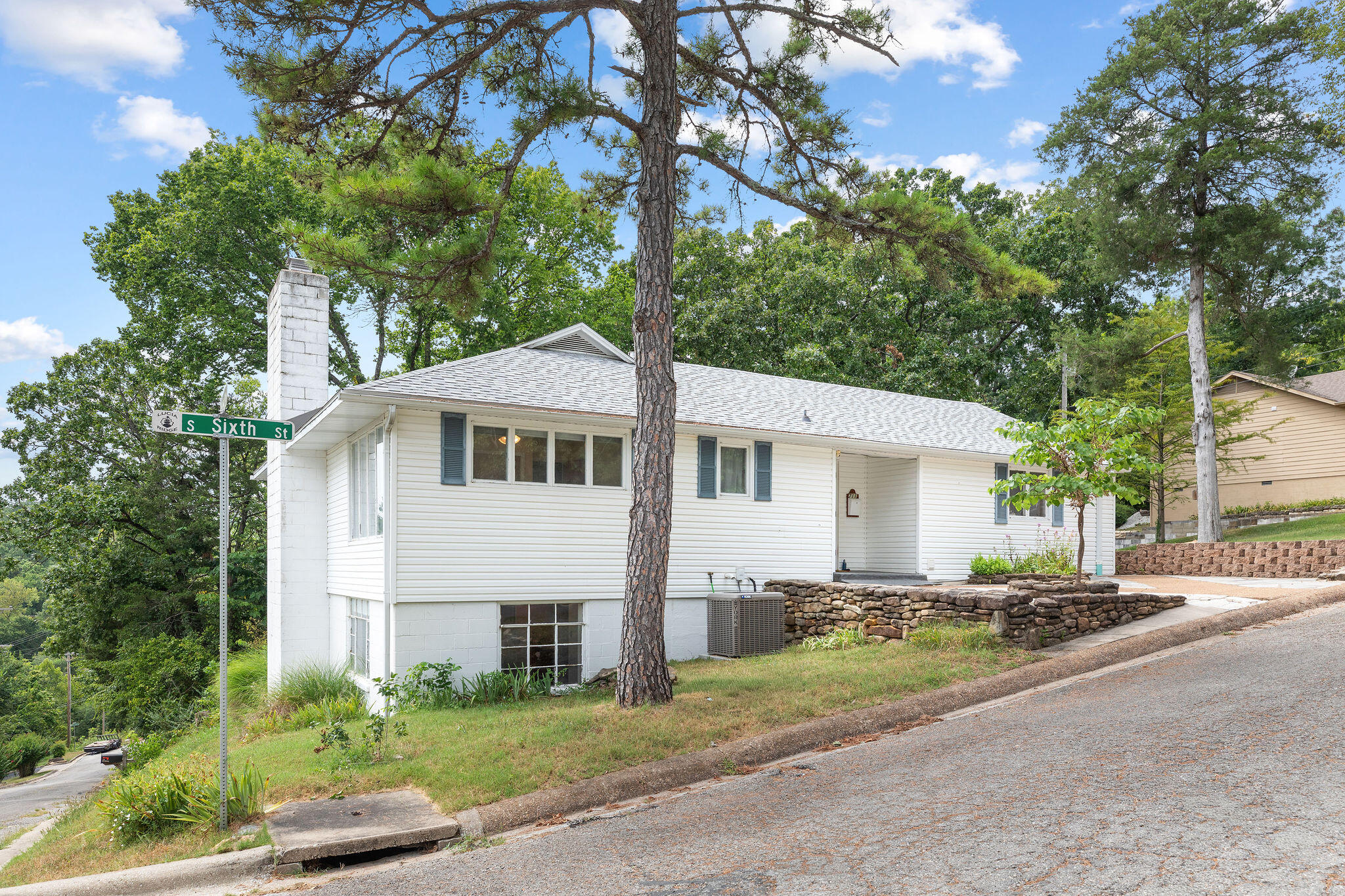 Photo 37 - Residential for sale – 711 S 6th Street  Branson, MO