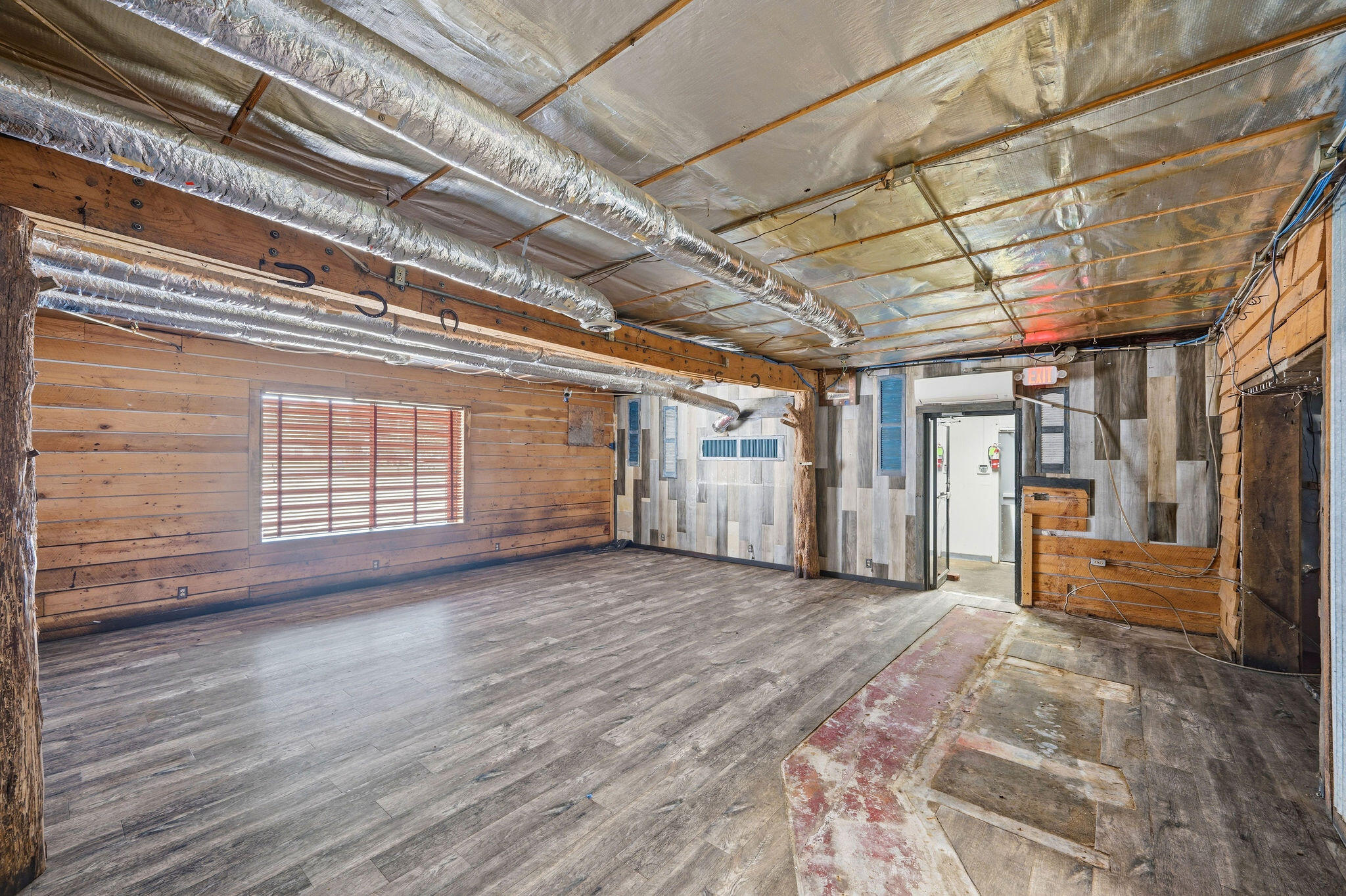 Photo 12 - Commercial Sale for sale – 1220 E 15th Street  Joplin, MO