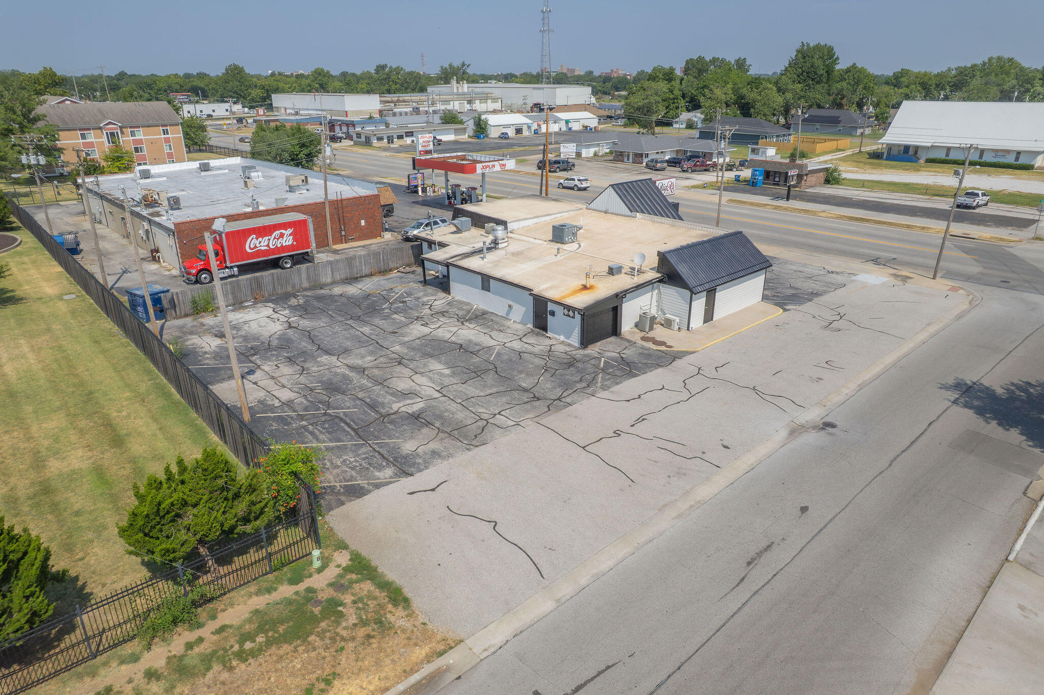 Photo 40 - Commercial Sale for sale – 1220 E 15th Street  Joplin, MO