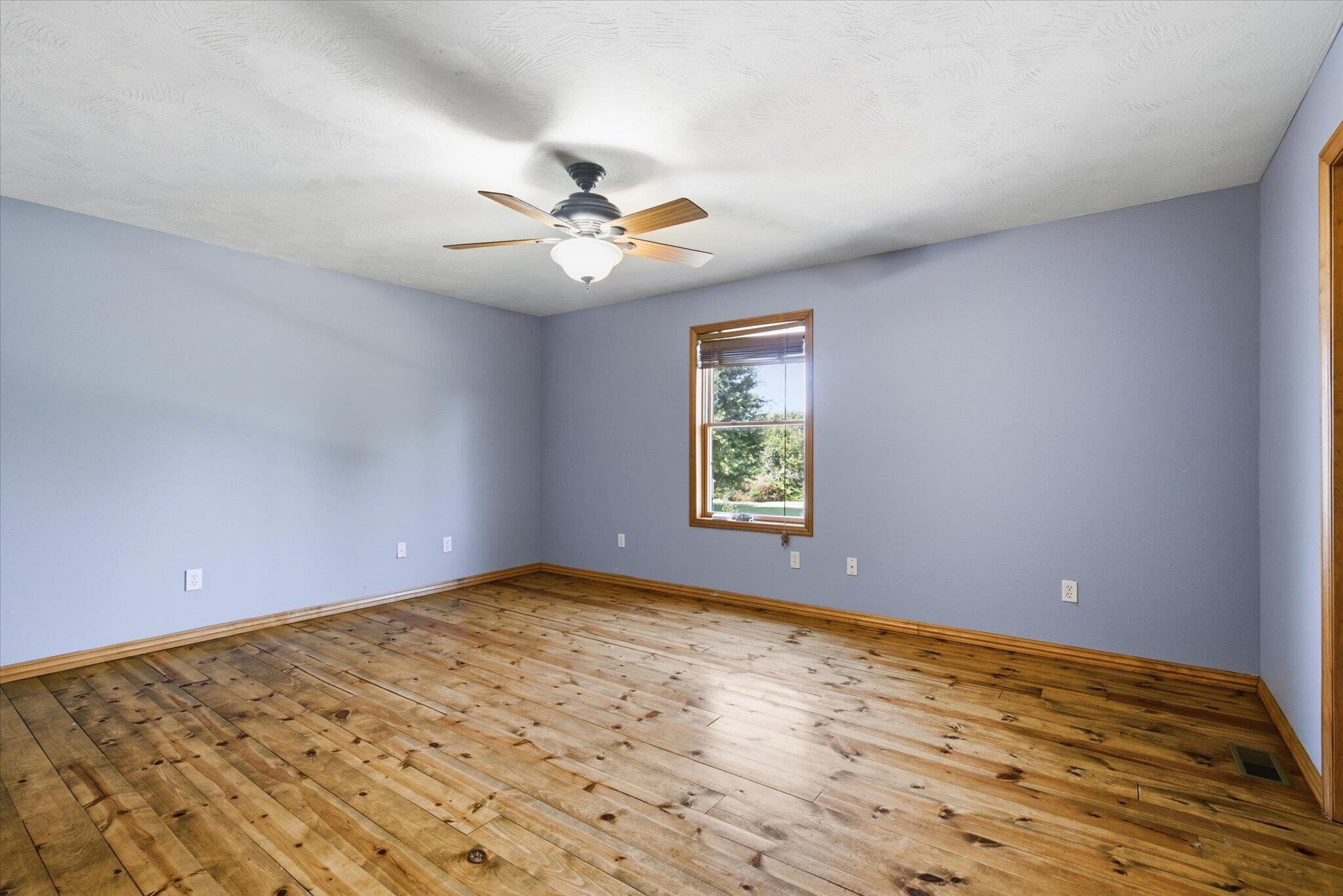 Photo 26 - Residential for sale – 195  Meadow Hill Lane  Rogersville, MO