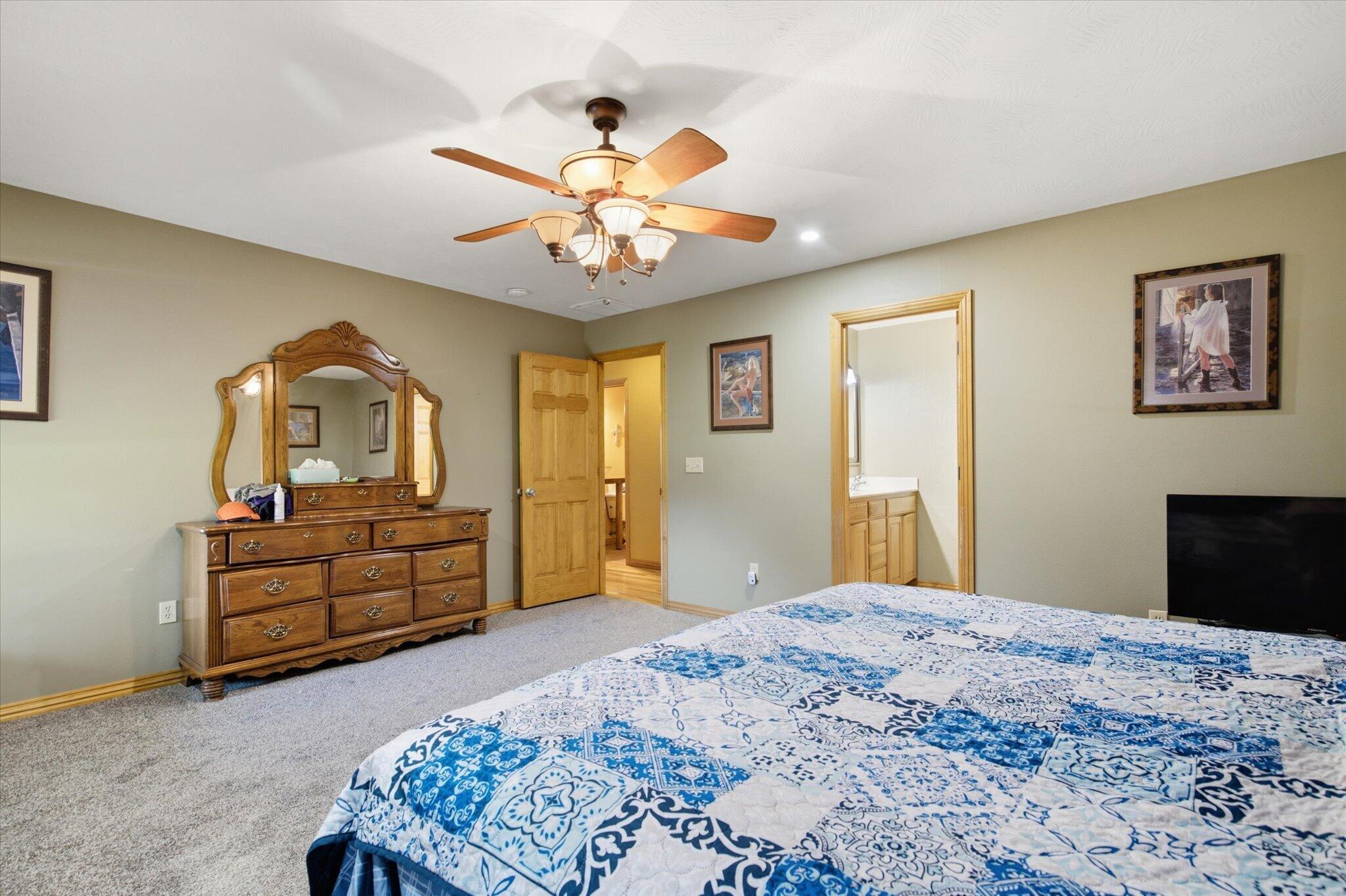 Photo 18 - Residential for sale – 195  Meadow Hill Lane  Rogersville, MO