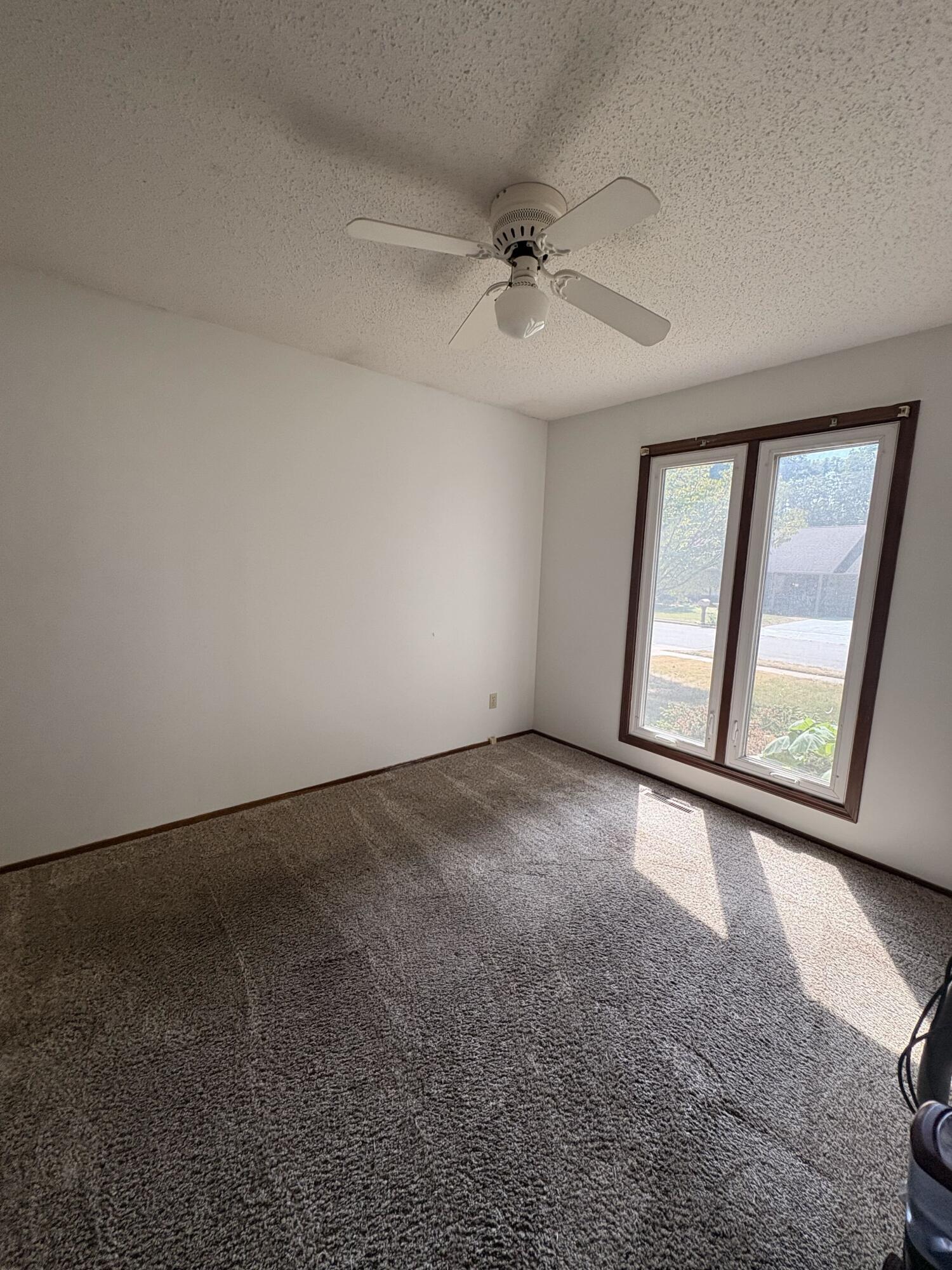 Photo 8 - Residential for sale – 1327 W Riverside Street  Springfield, MO