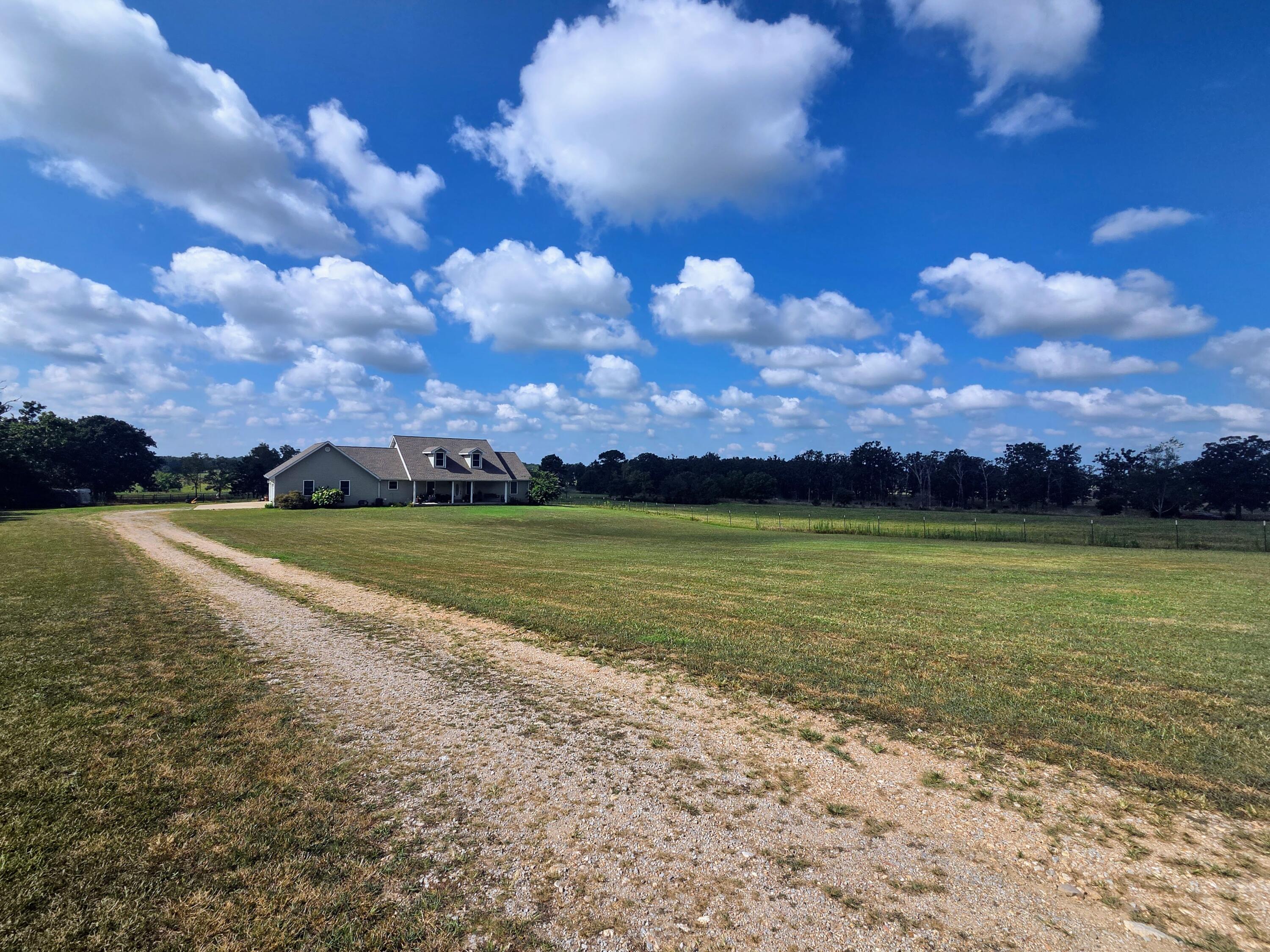Photo 17 - Farm for sale – 4534  County Road 7000   West Plains, MO