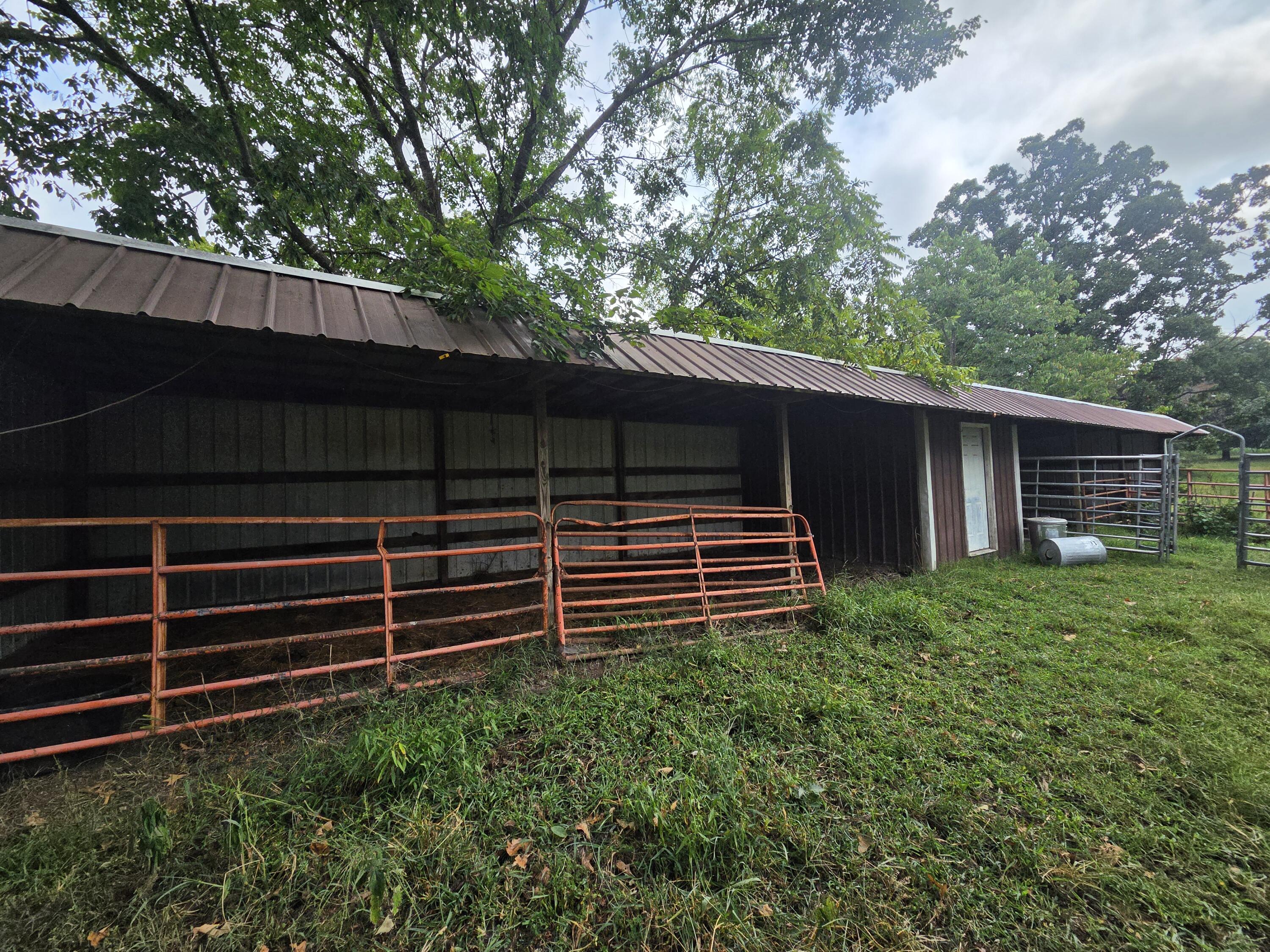 Photo 13 - Farm for sale – 4534  County Road 7000   West Plains, MO